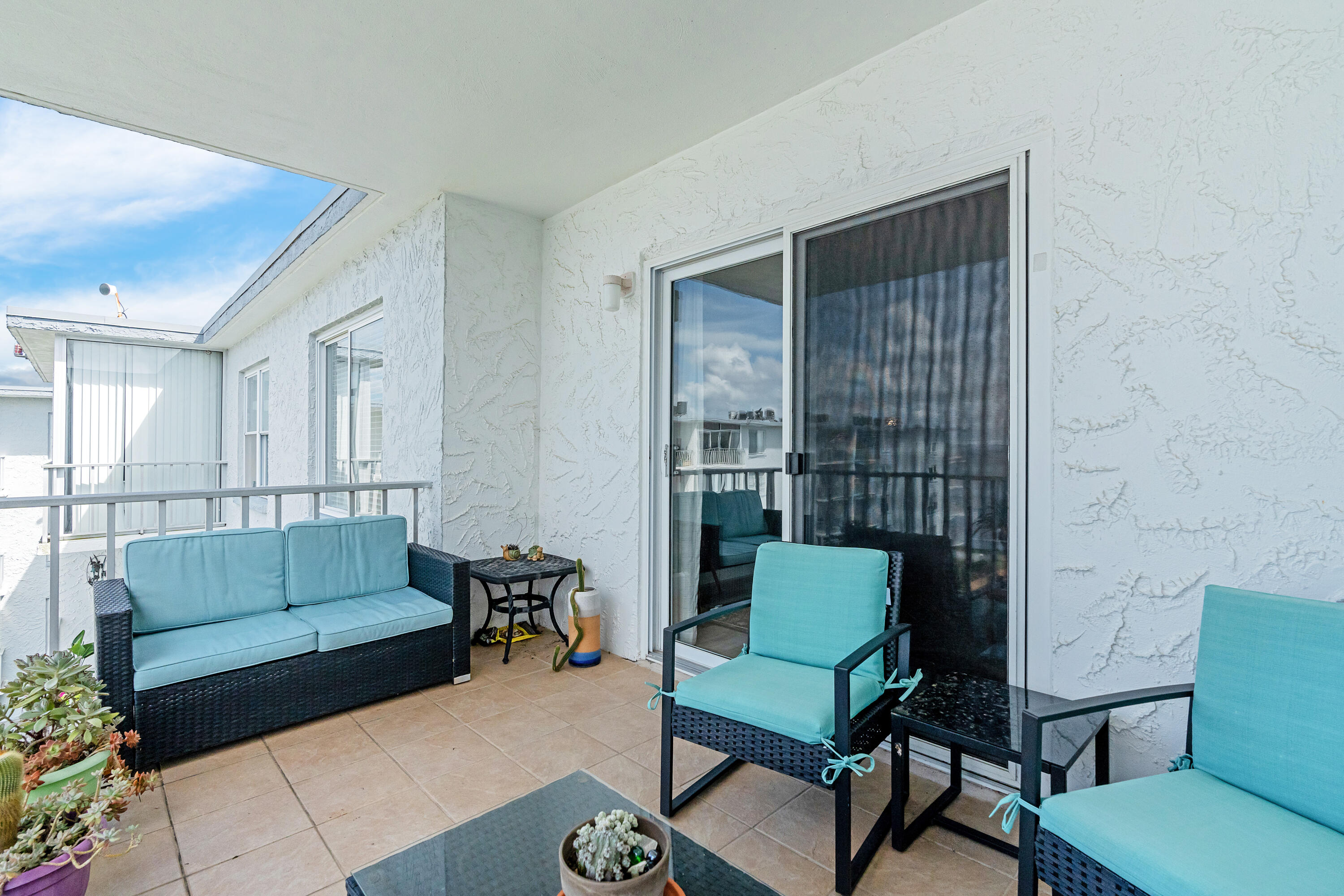 CENTURY PARK WEST - Residential Lease