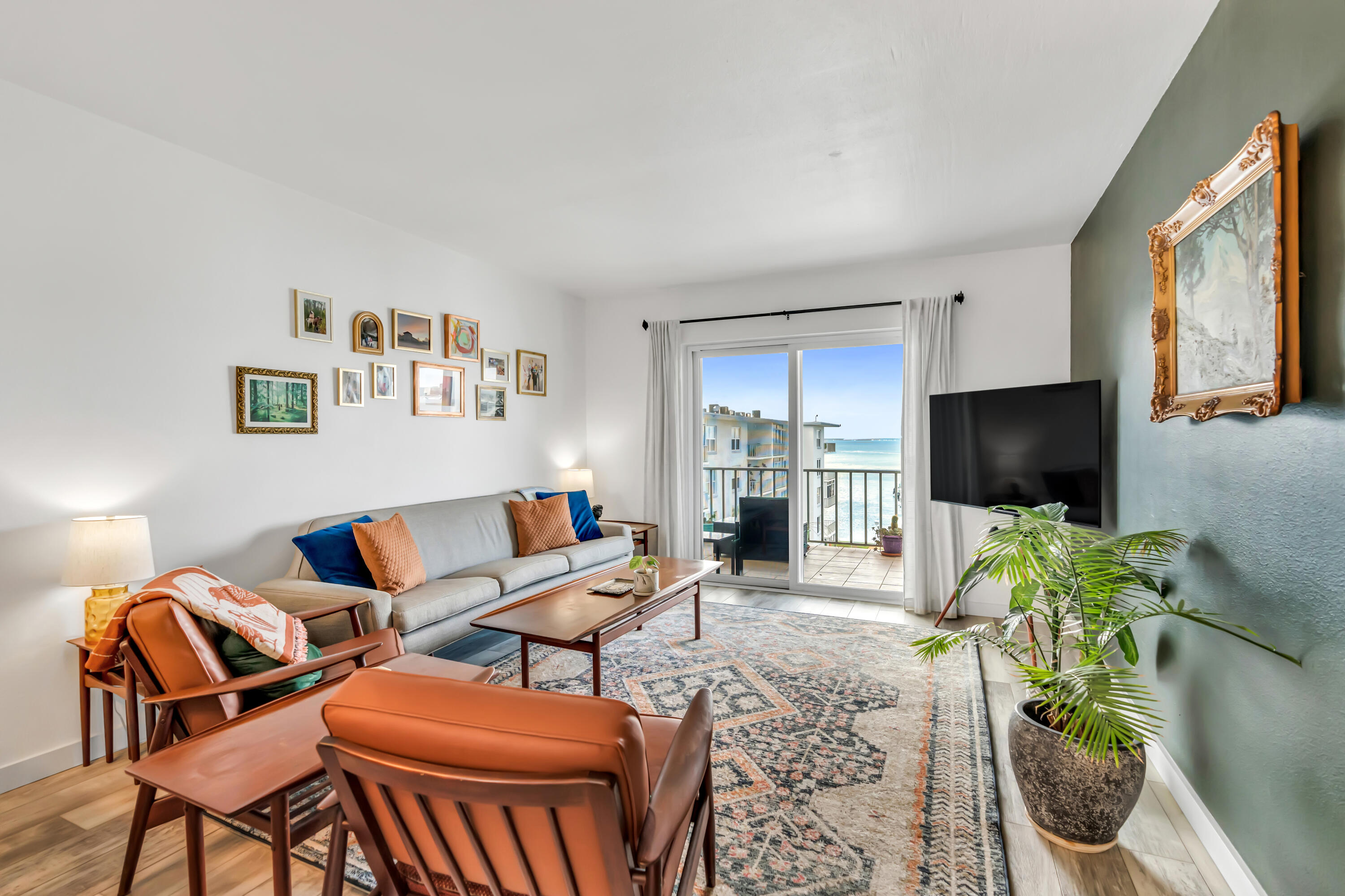 CENTURY PARK WEST - Residential Lease