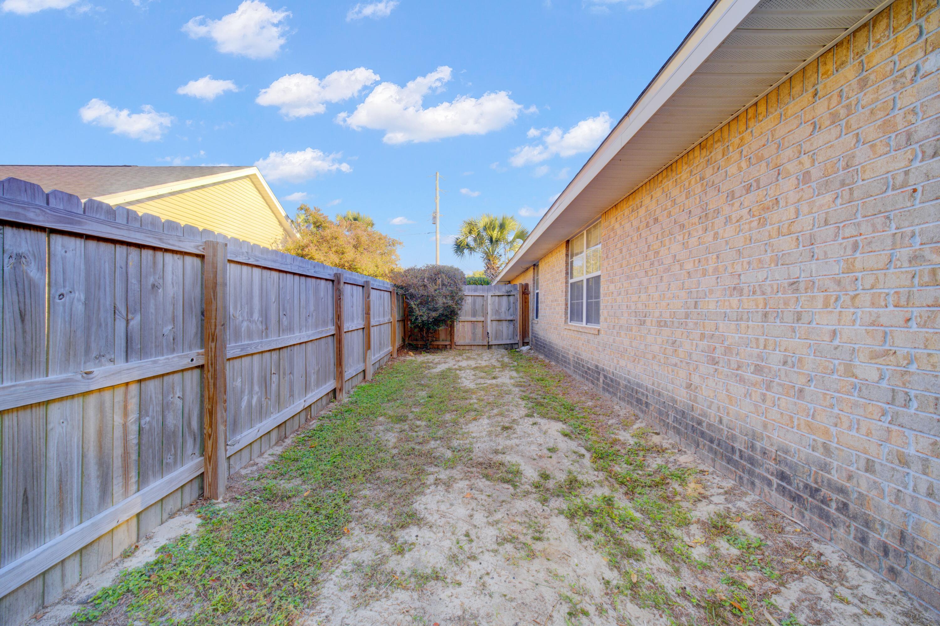 Marion Manor/Ph II - Residential