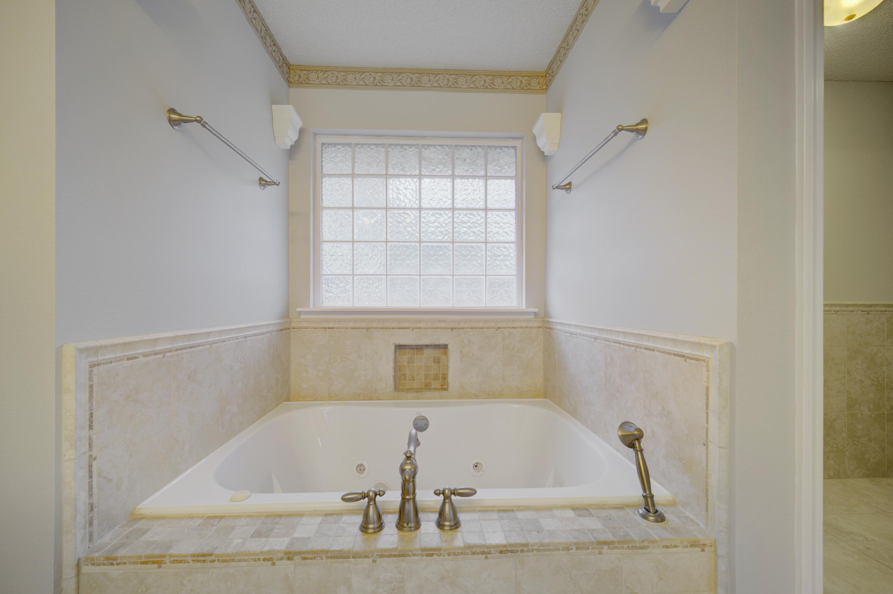 Marion Manor/Ph II - Residential