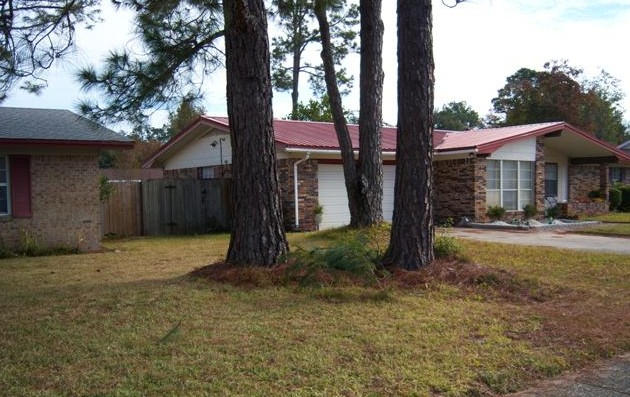 PINEDALE 1ST ADDN - Residential Lease