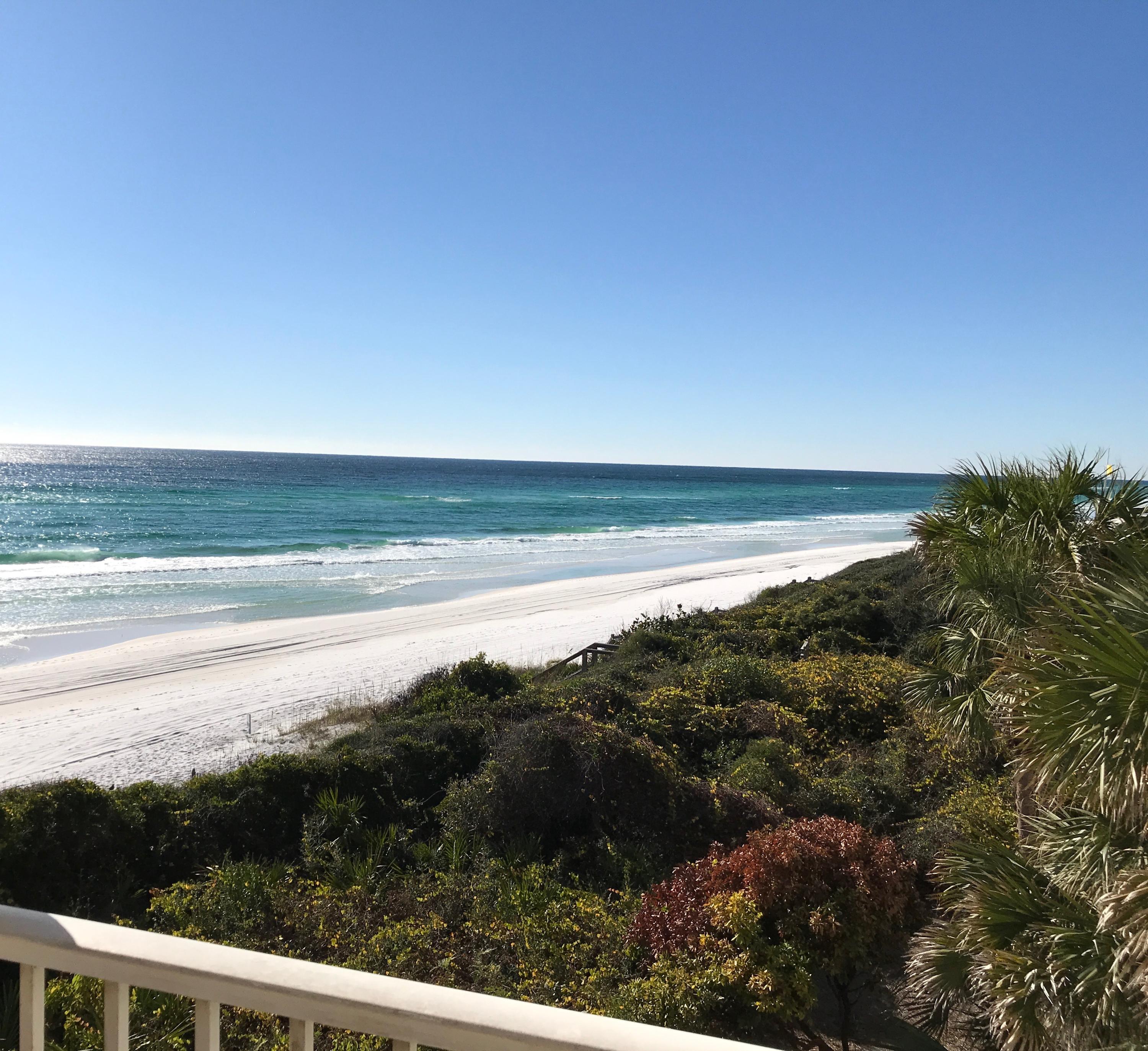 EMERALD SURF VILLAS - Residential