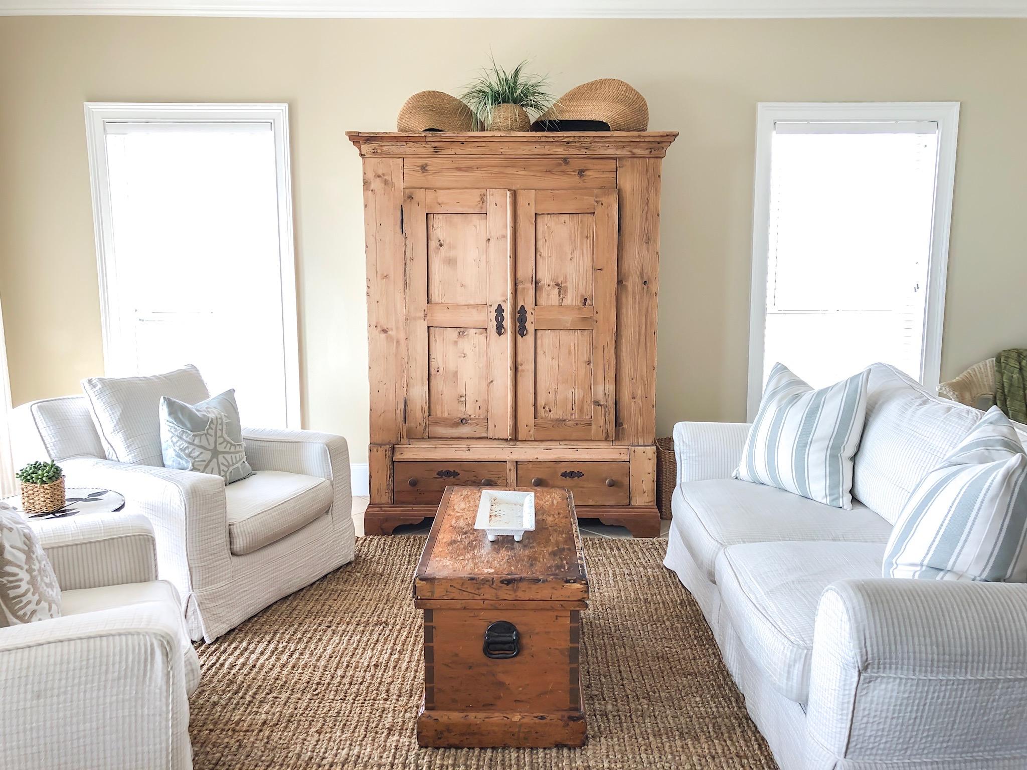 EMERALD SURF VILLAS - Residential