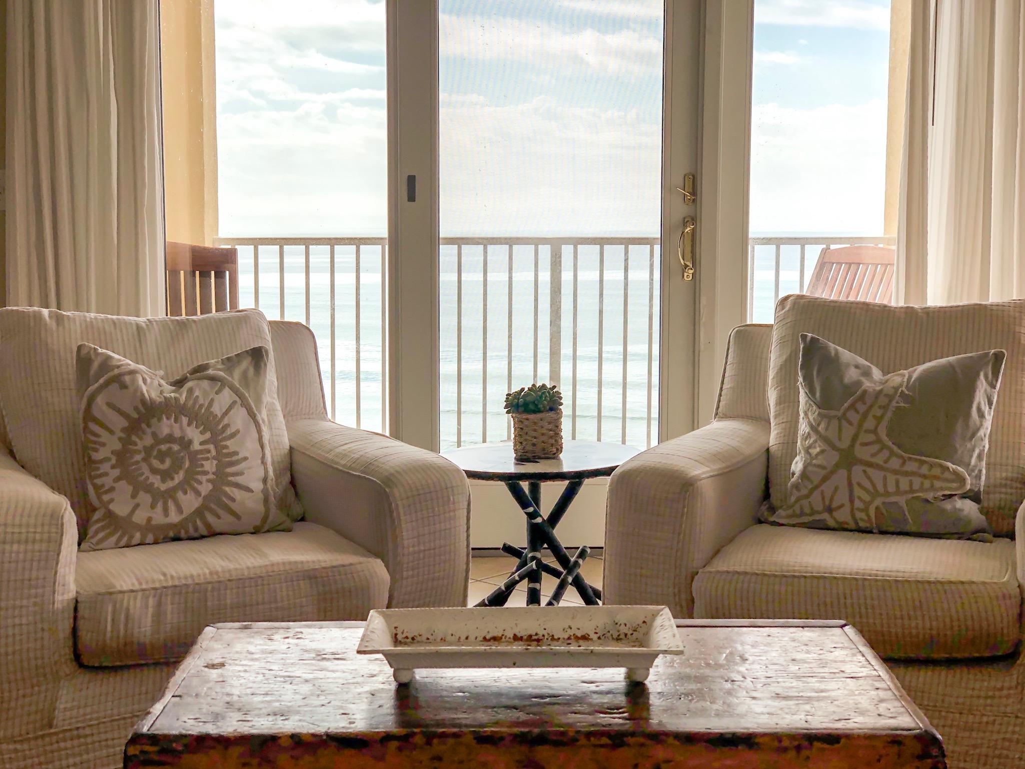 EMERALD SURF VILLAS - Residential