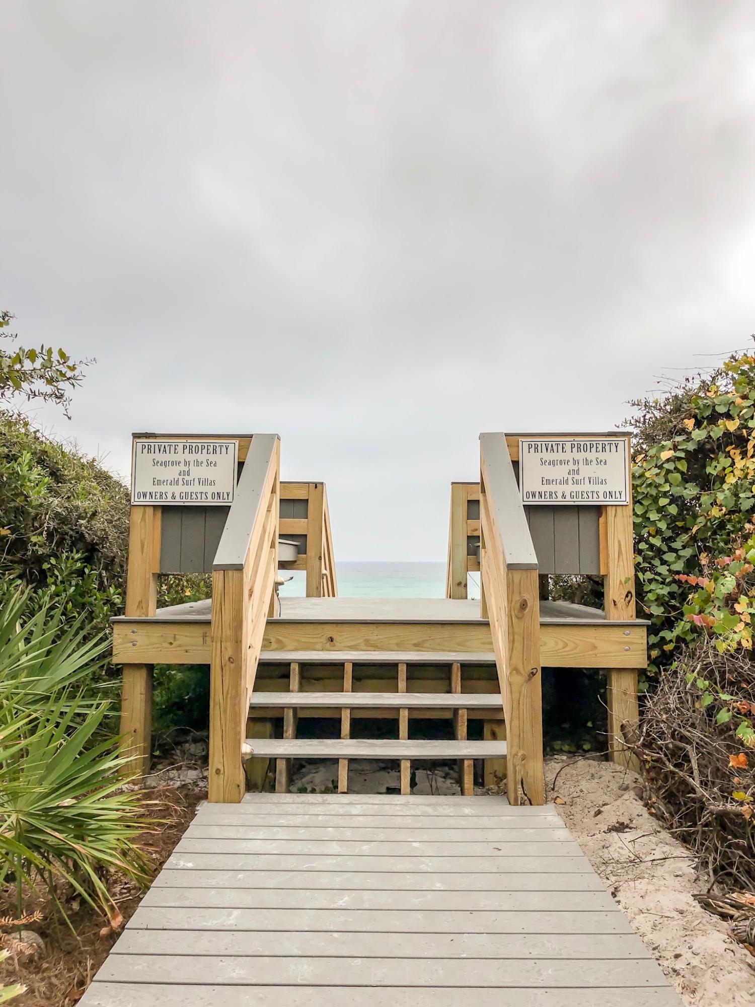 EMERALD SURF VILLAS - Residential