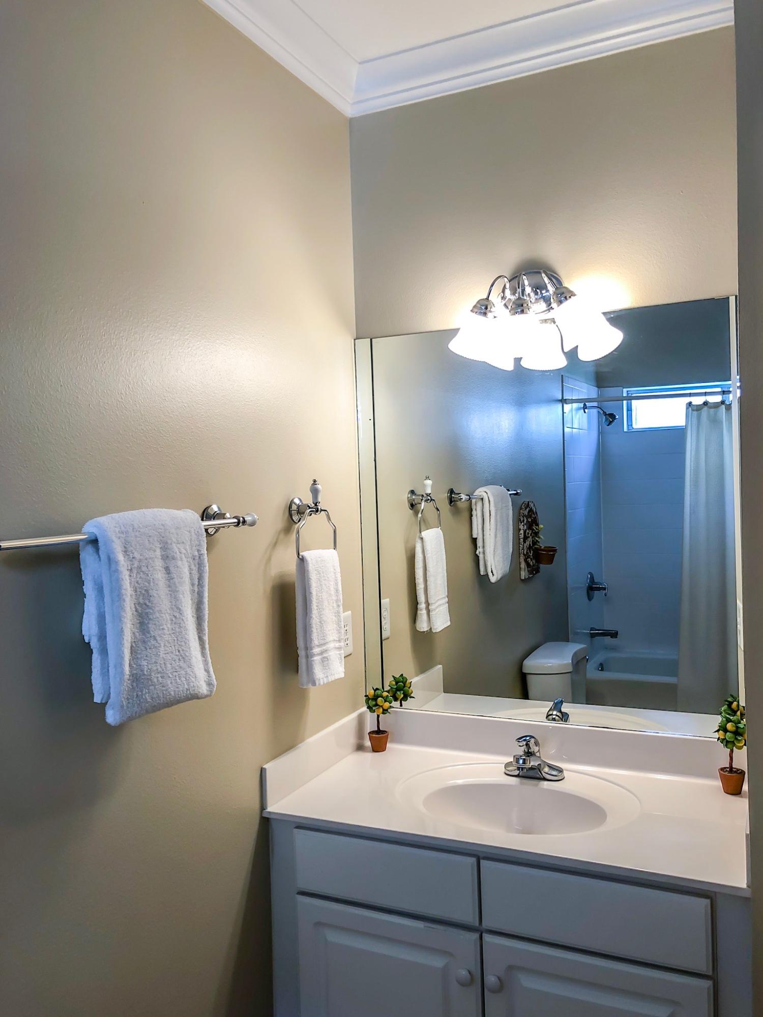 EMERALD SURF VILLAS - Residential