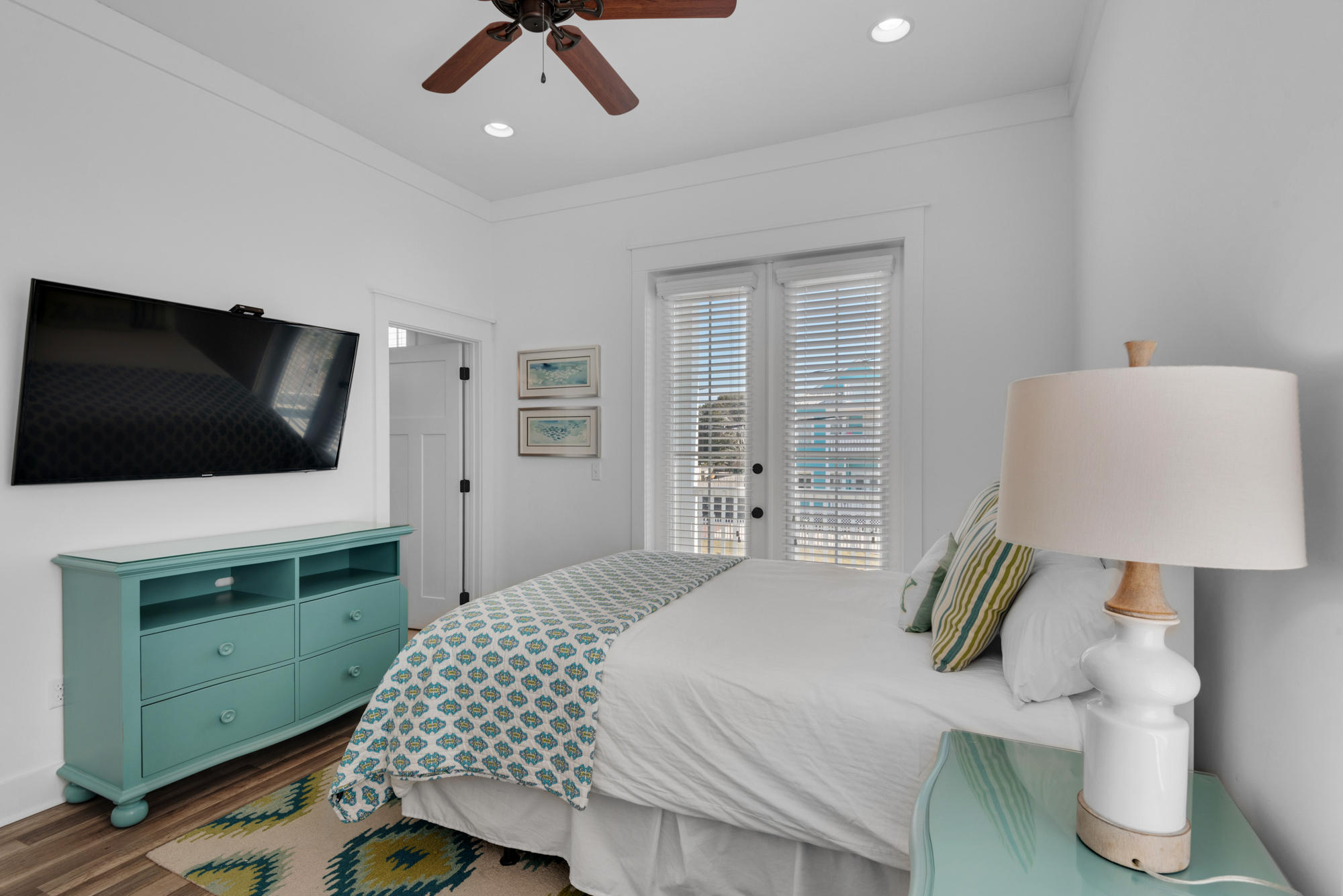 CRYSTAL BEACH - Residential