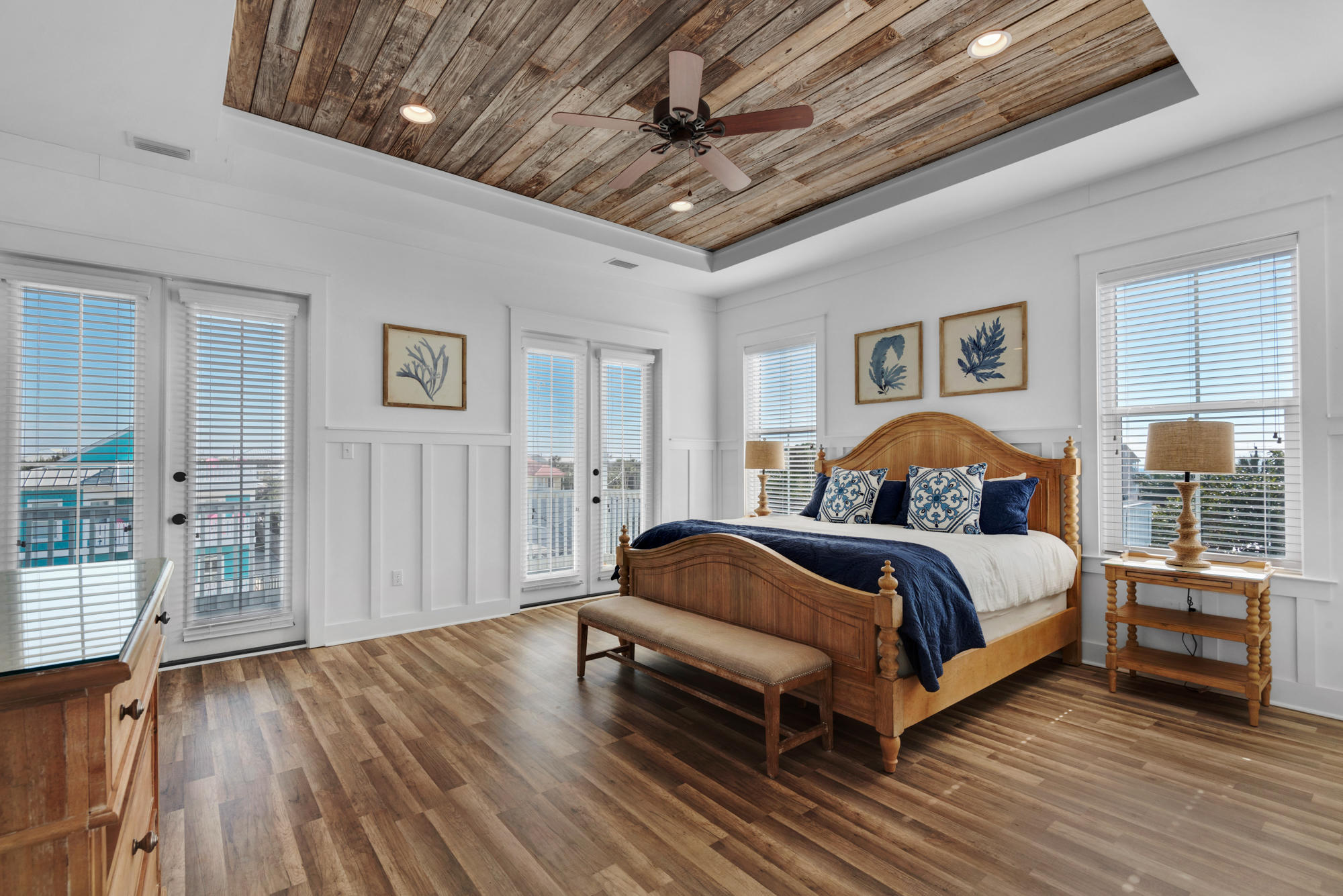 CRYSTAL BEACH - Residential