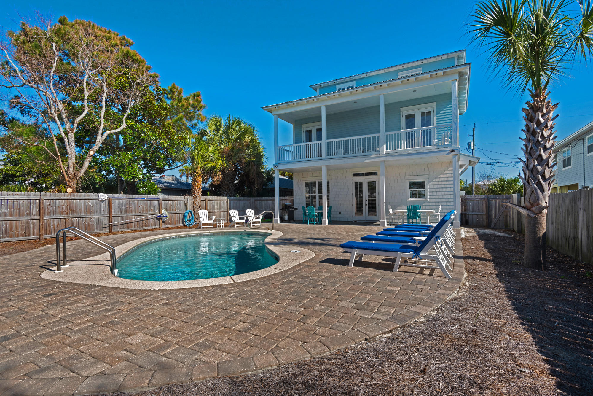 CRYSTAL BEACH - Residential