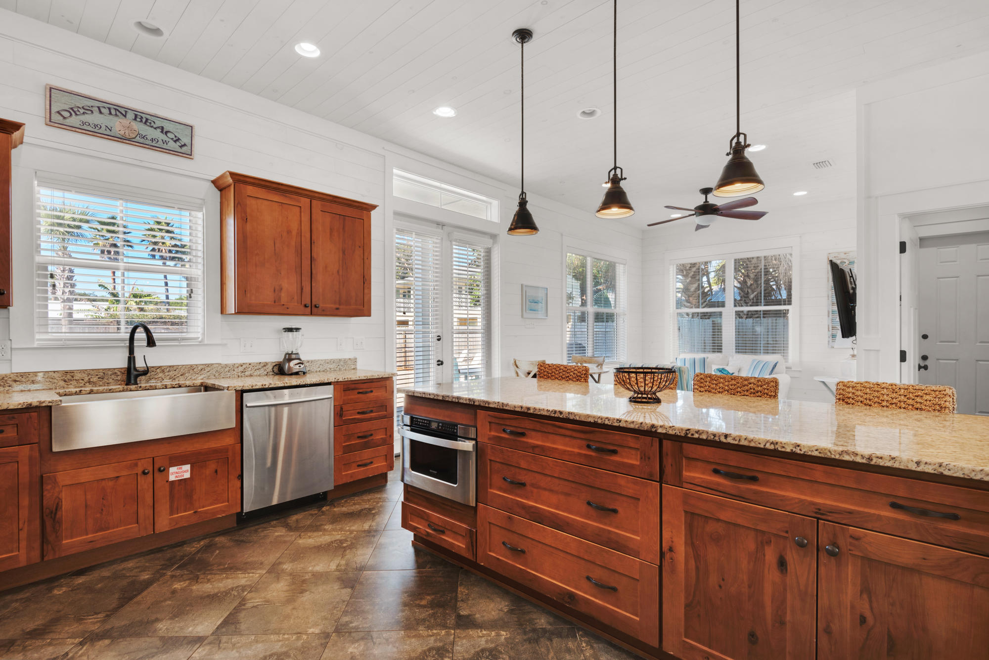 CRYSTAL BEACH - Residential