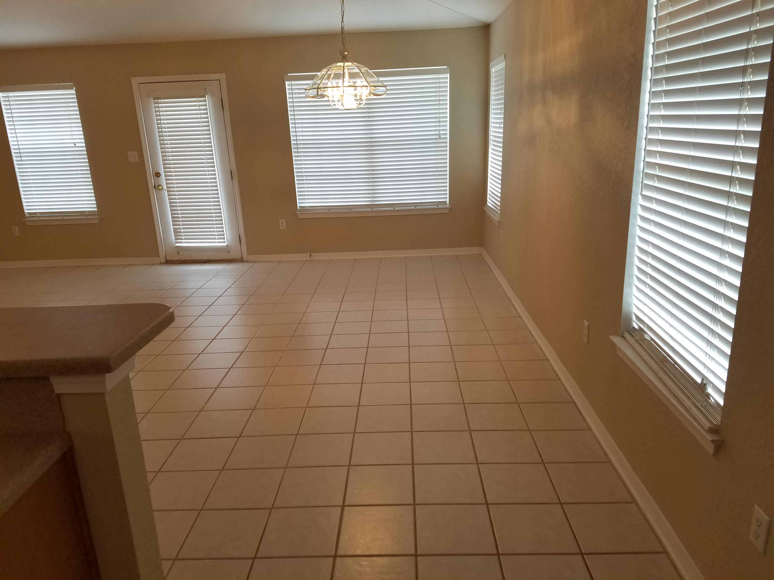 EMERALD LAKES PH 1 - Residential Lease