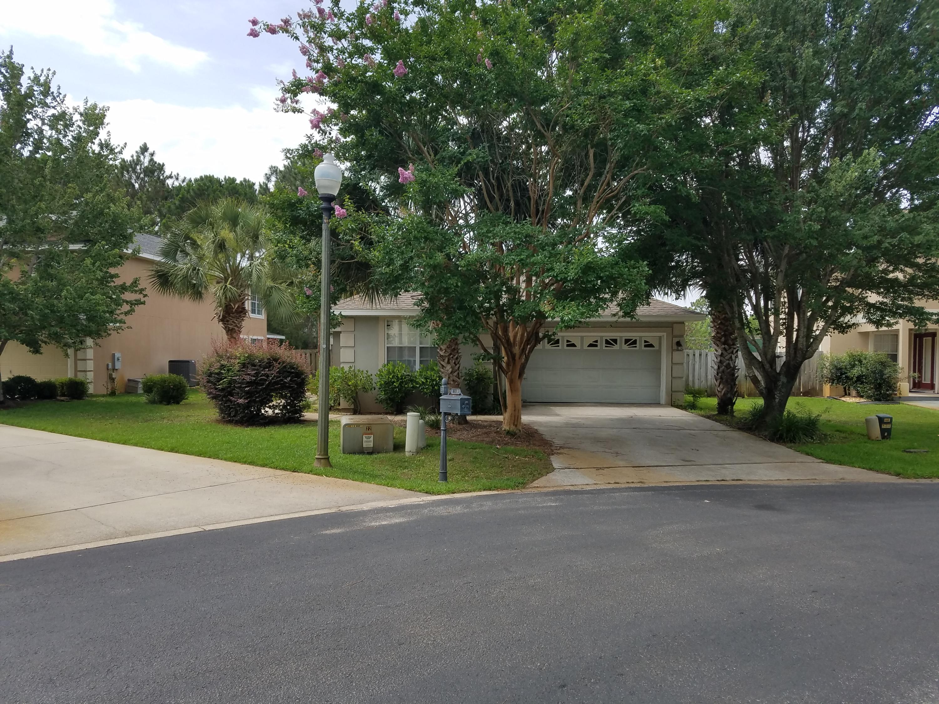 EMERALD LAKES PH 1 - Residential Lease