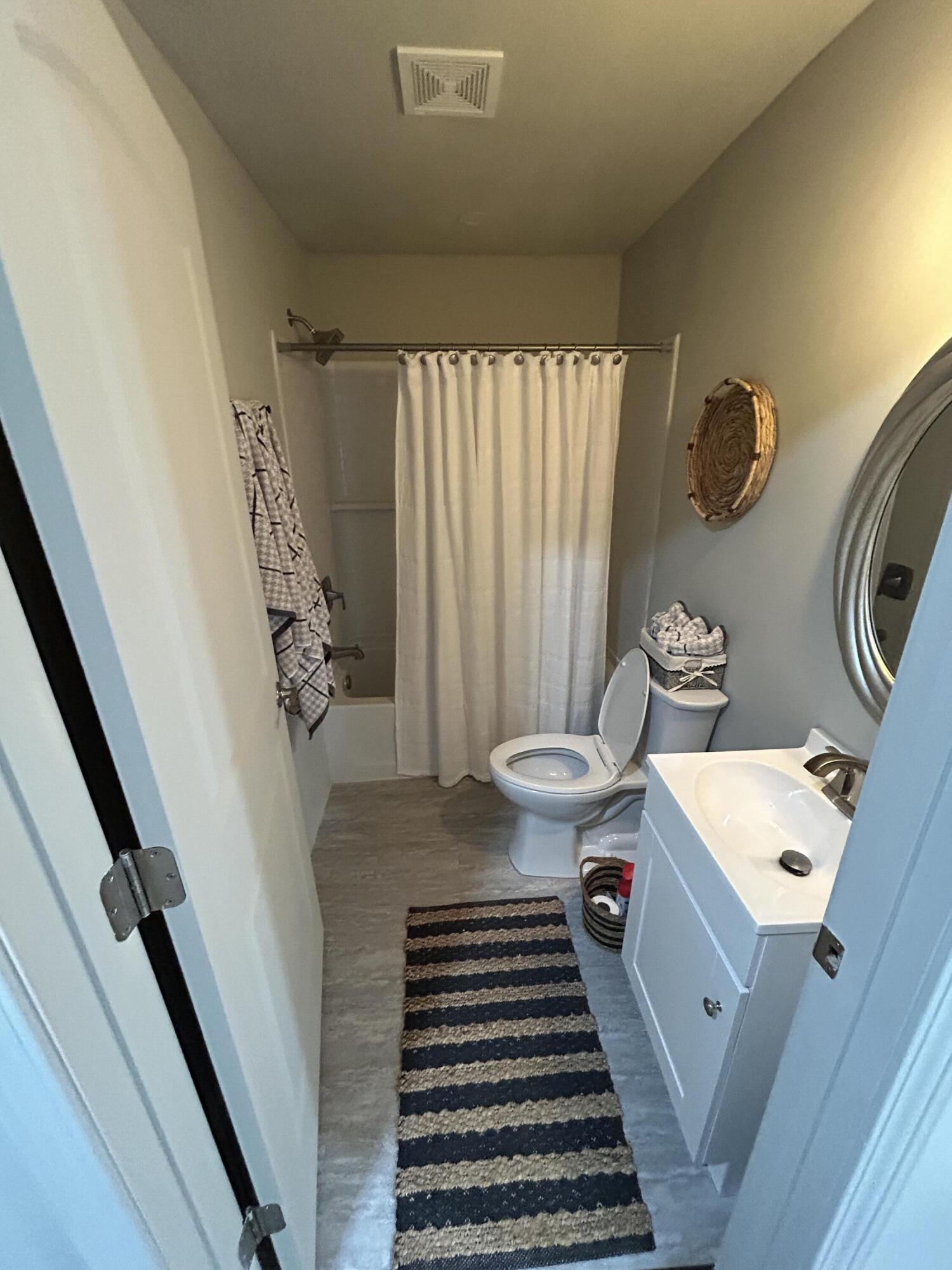 OAKWOOD HILLS UNIT 3 - Residential