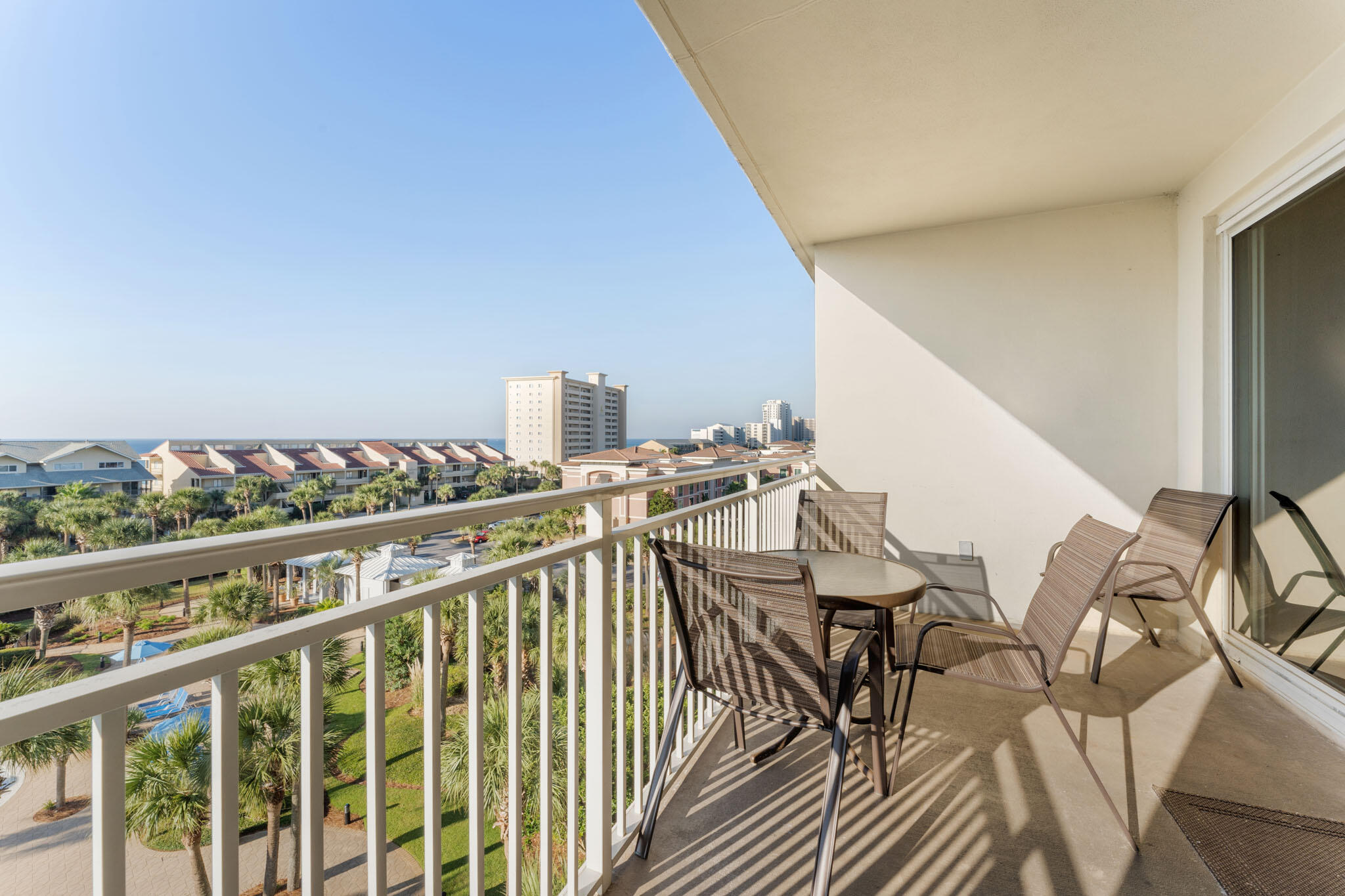 STERLING SHORES - Residential