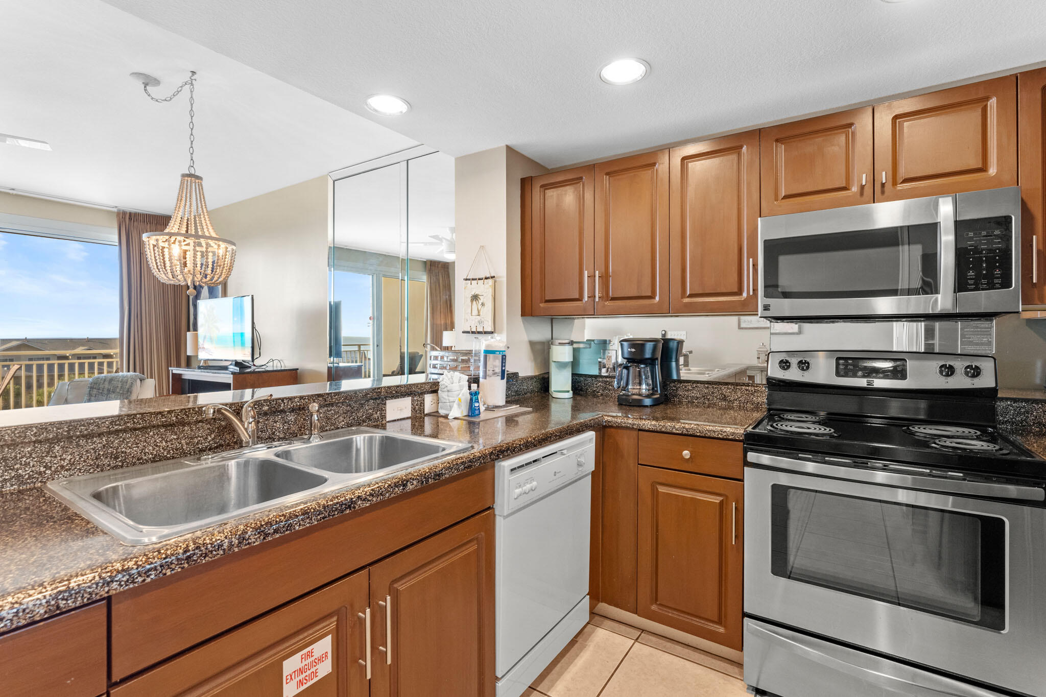 STERLING SHORES - Residential