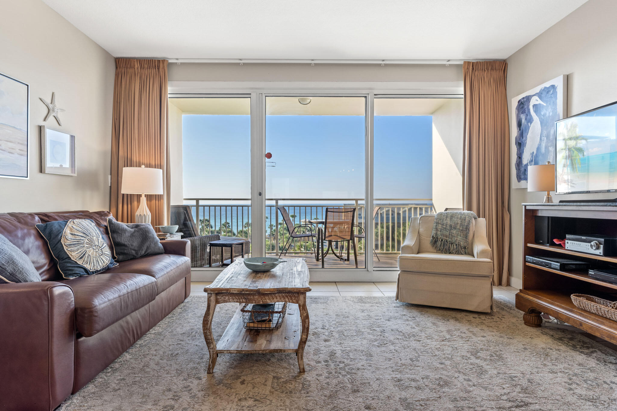 STERLING SHORES - Residential