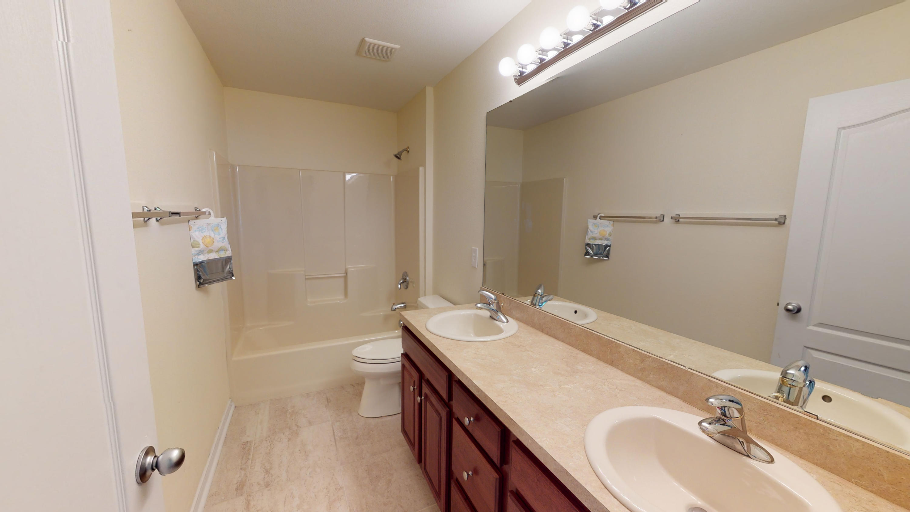 SKY RIDGE ESTATES 1ST ADD - Residential