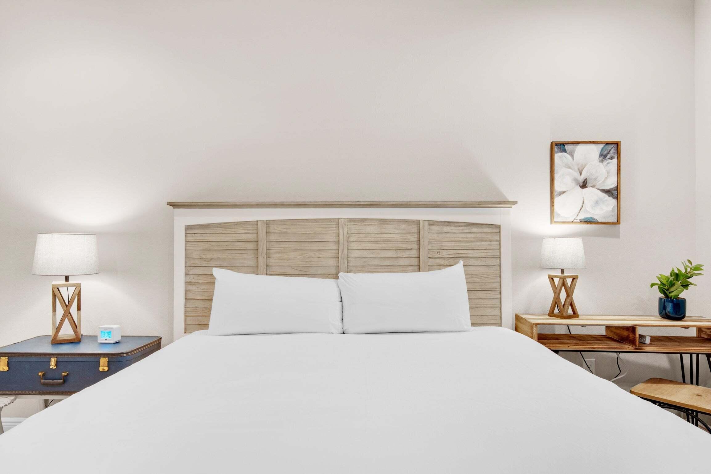 One Twenty Five Crystal Beach Drive - Residential