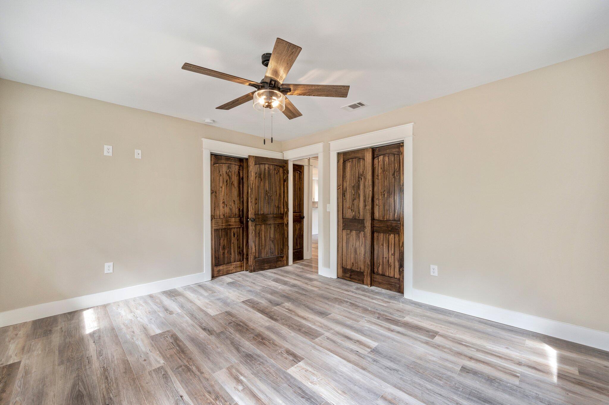 TOWN OF DEFUNIAK SPRINGS - Residential