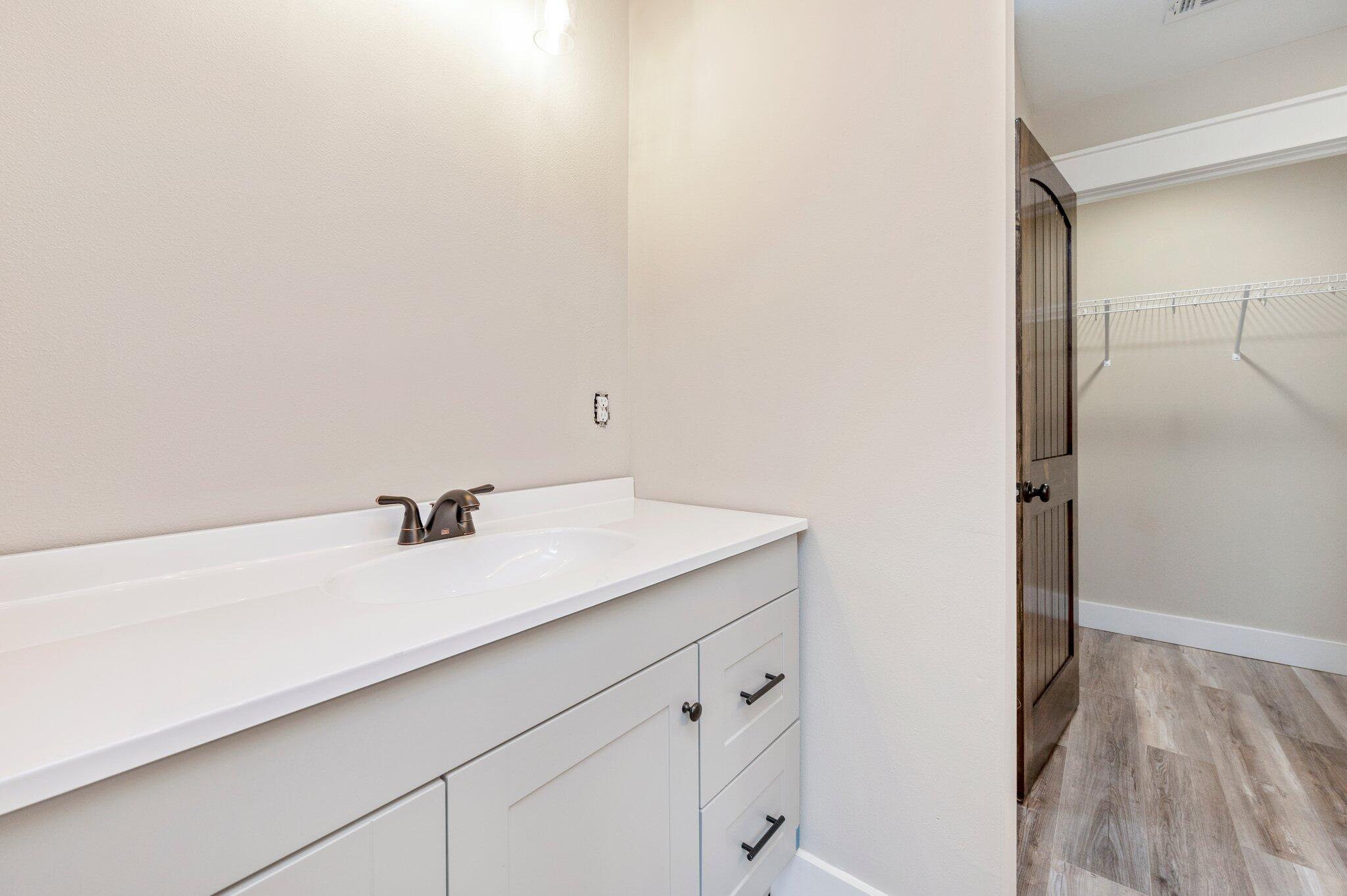 TOWN OF DEFUNIAK SPRINGS - Residential