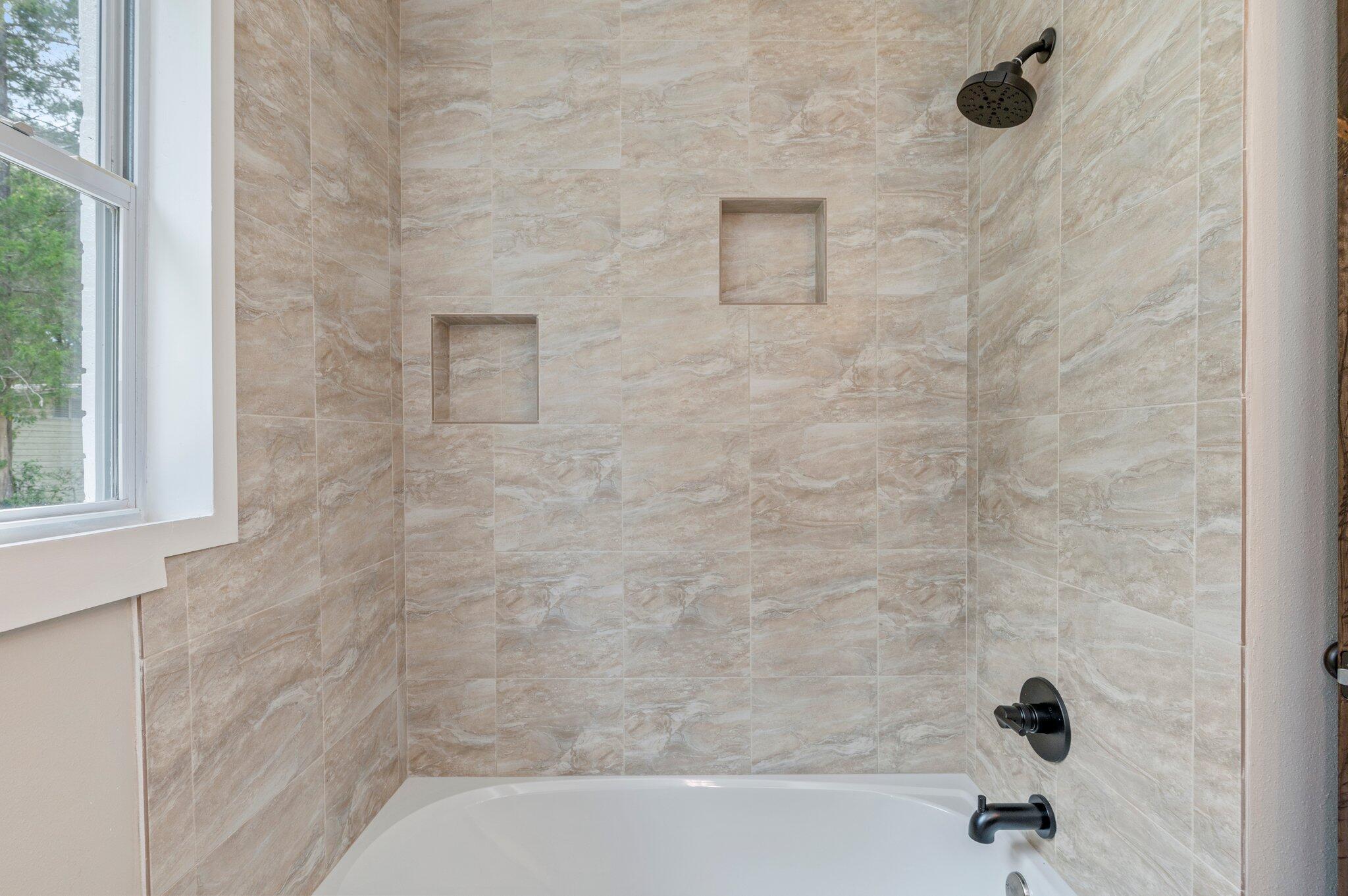 TOWN OF DEFUNIAK SPRINGS - Residential