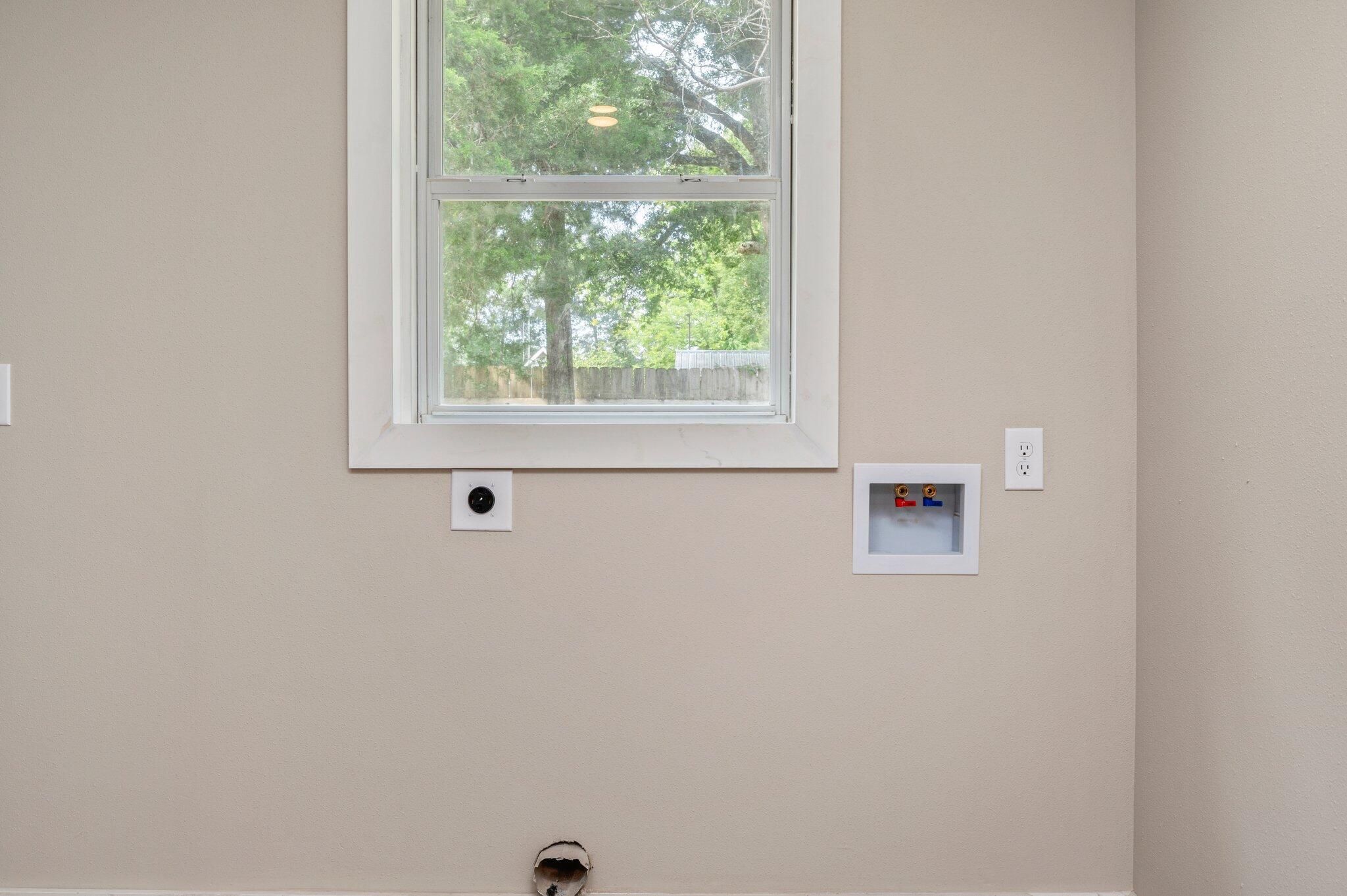 TOWN OF DEFUNIAK SPRINGS - Residential