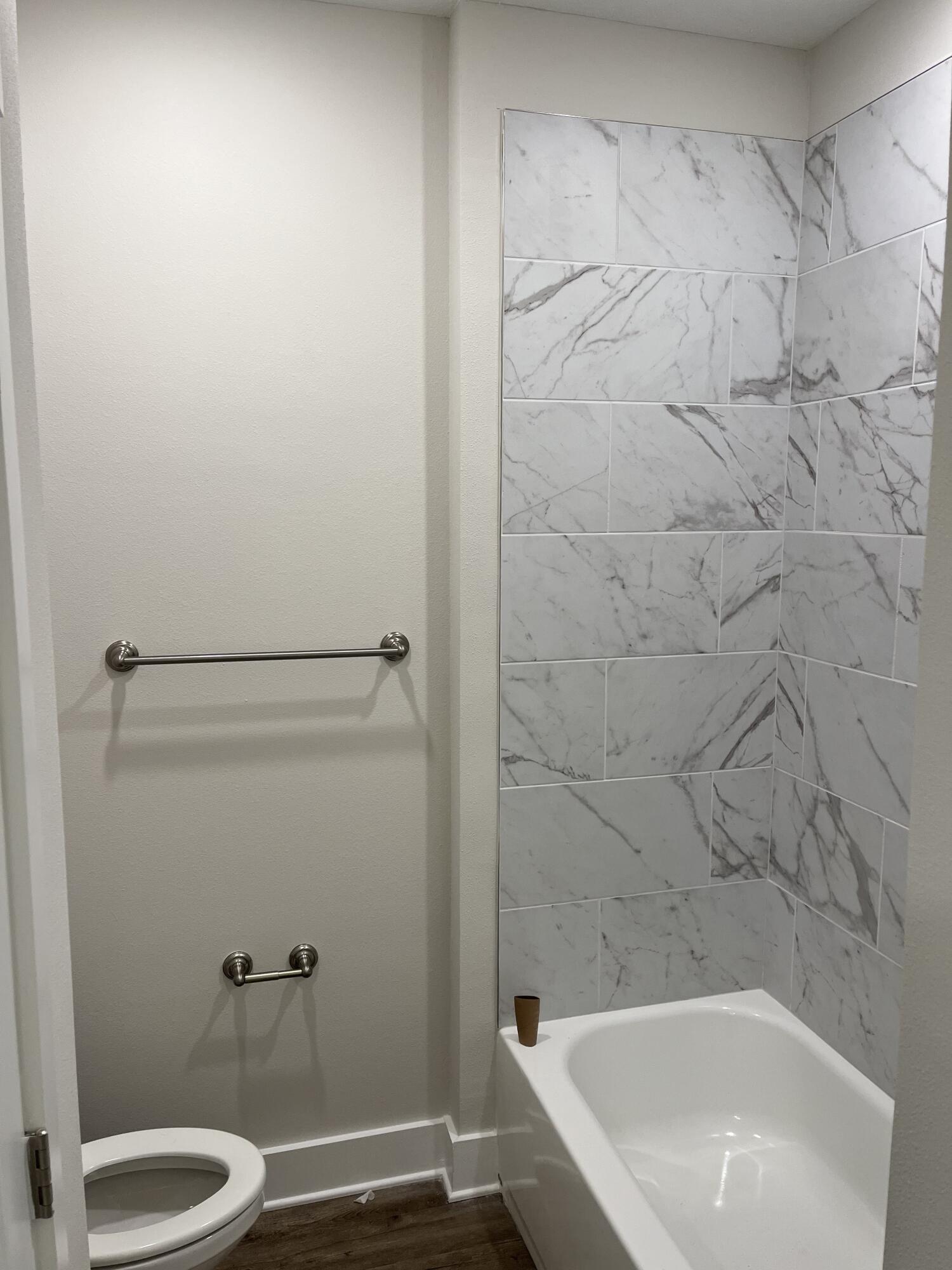 ENCLAVE PH 1 - Residential Lease