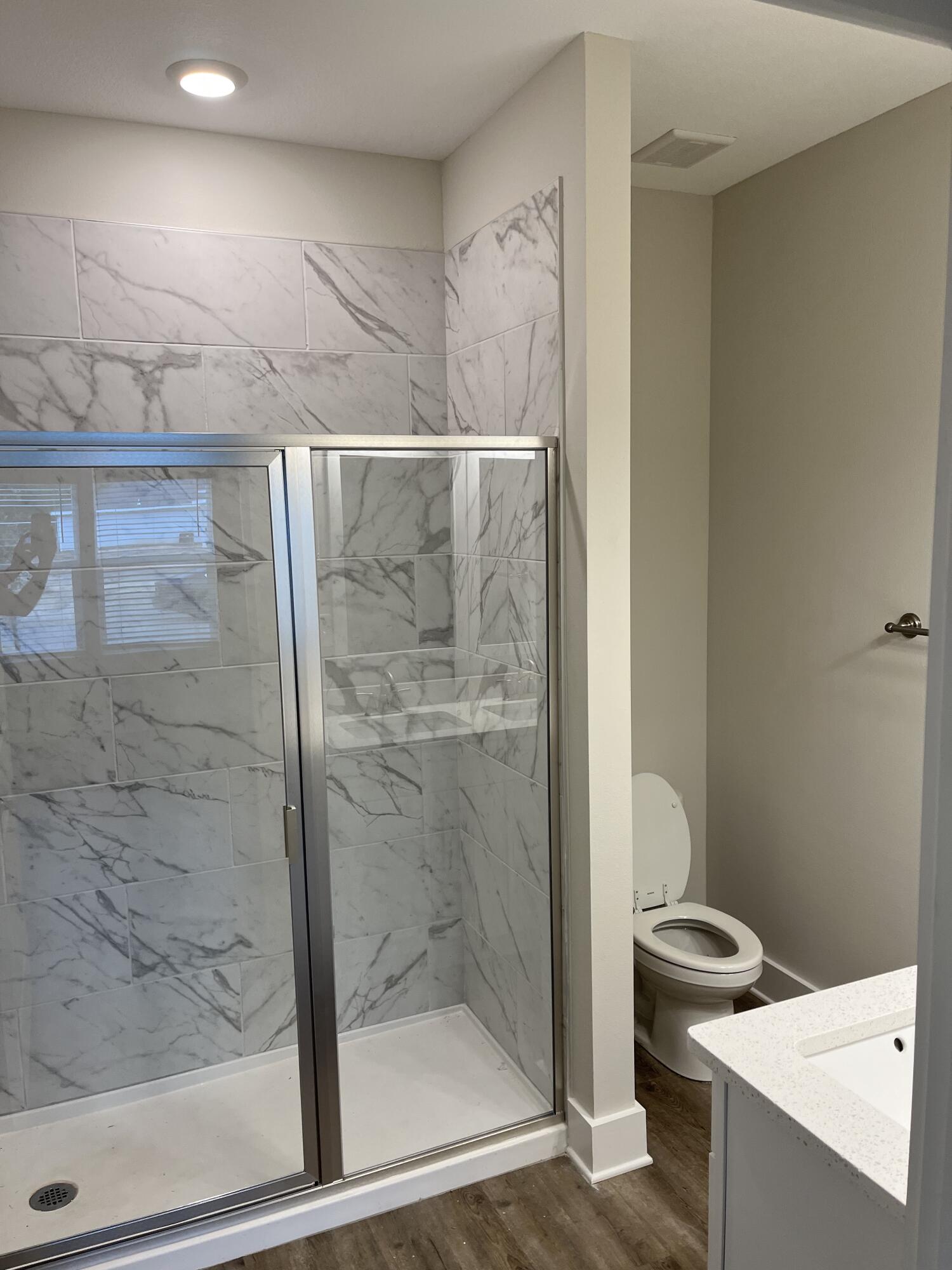 ENCLAVE PH 1 - Residential Lease