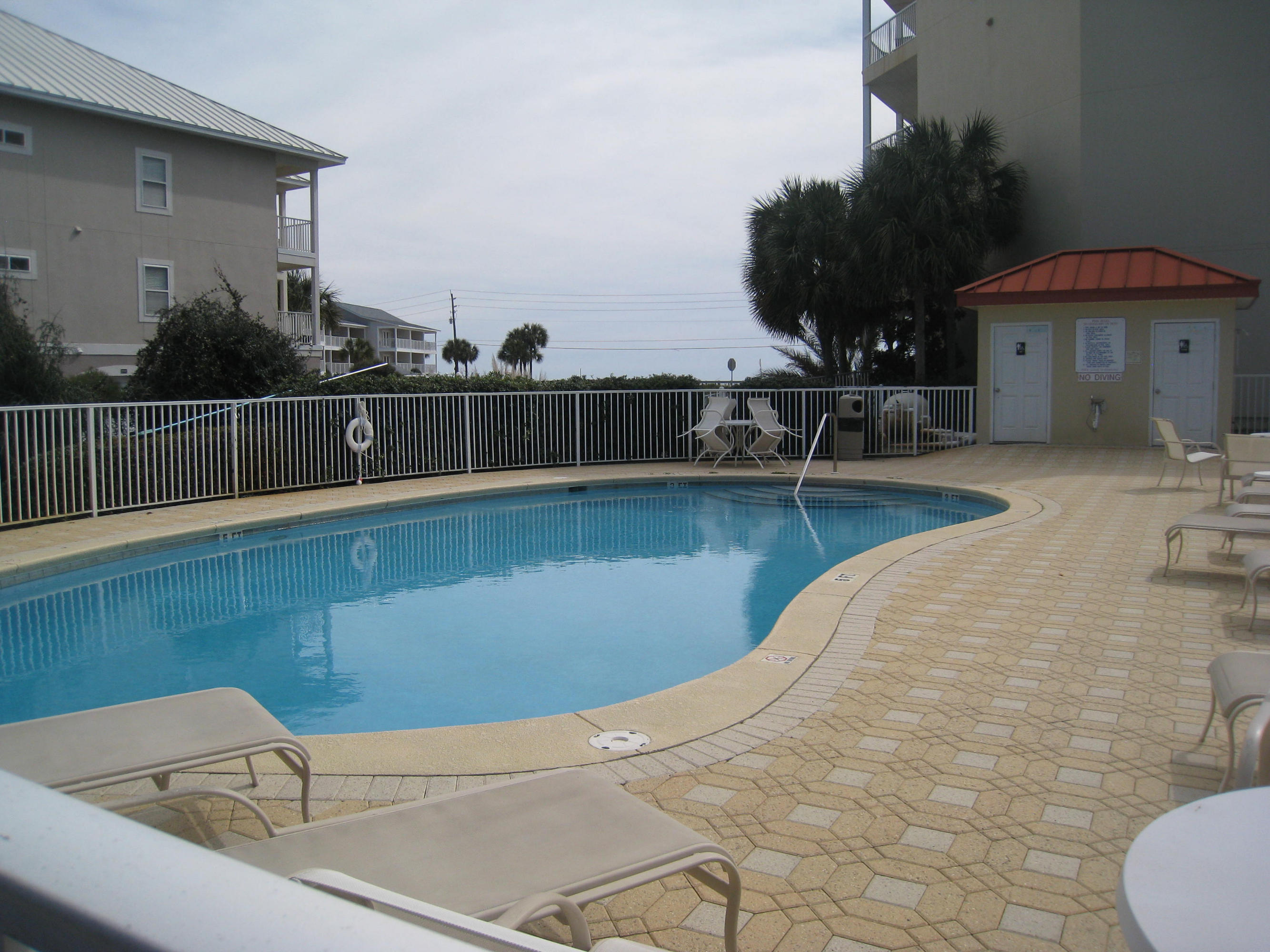 Crystal View Condo - Residential