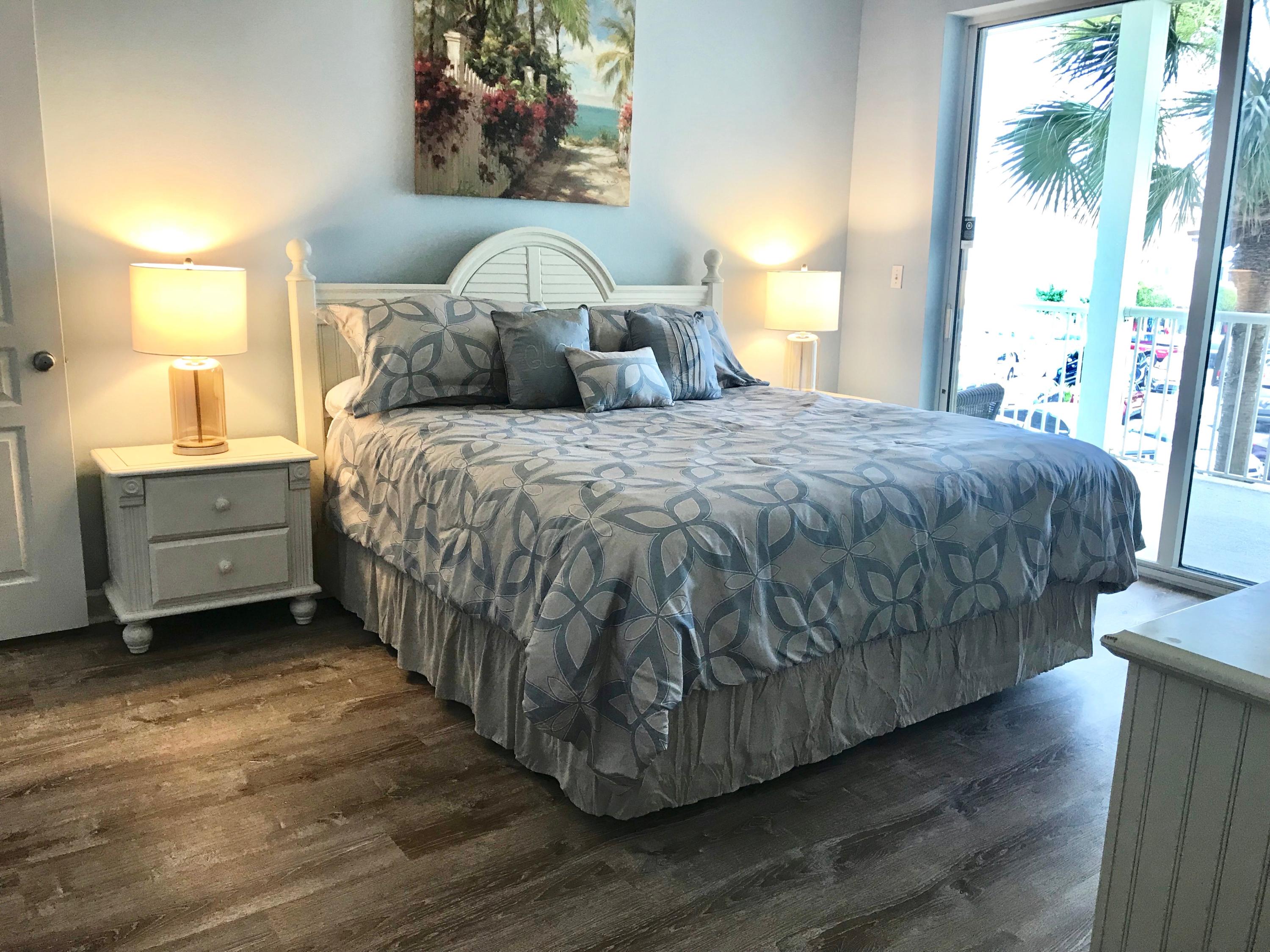 Crystal View Condo - Residential