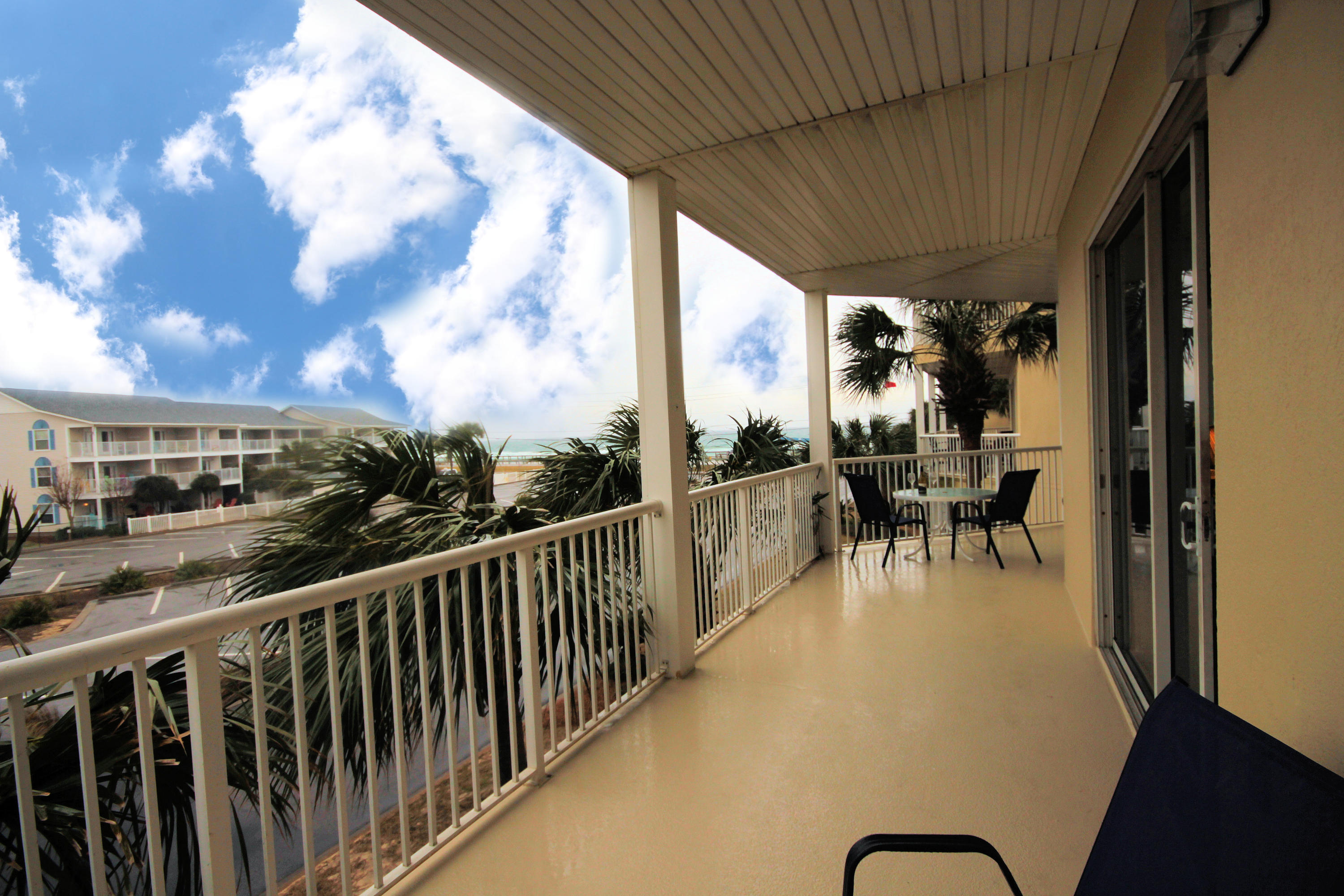 Crystal View Condo - Residential