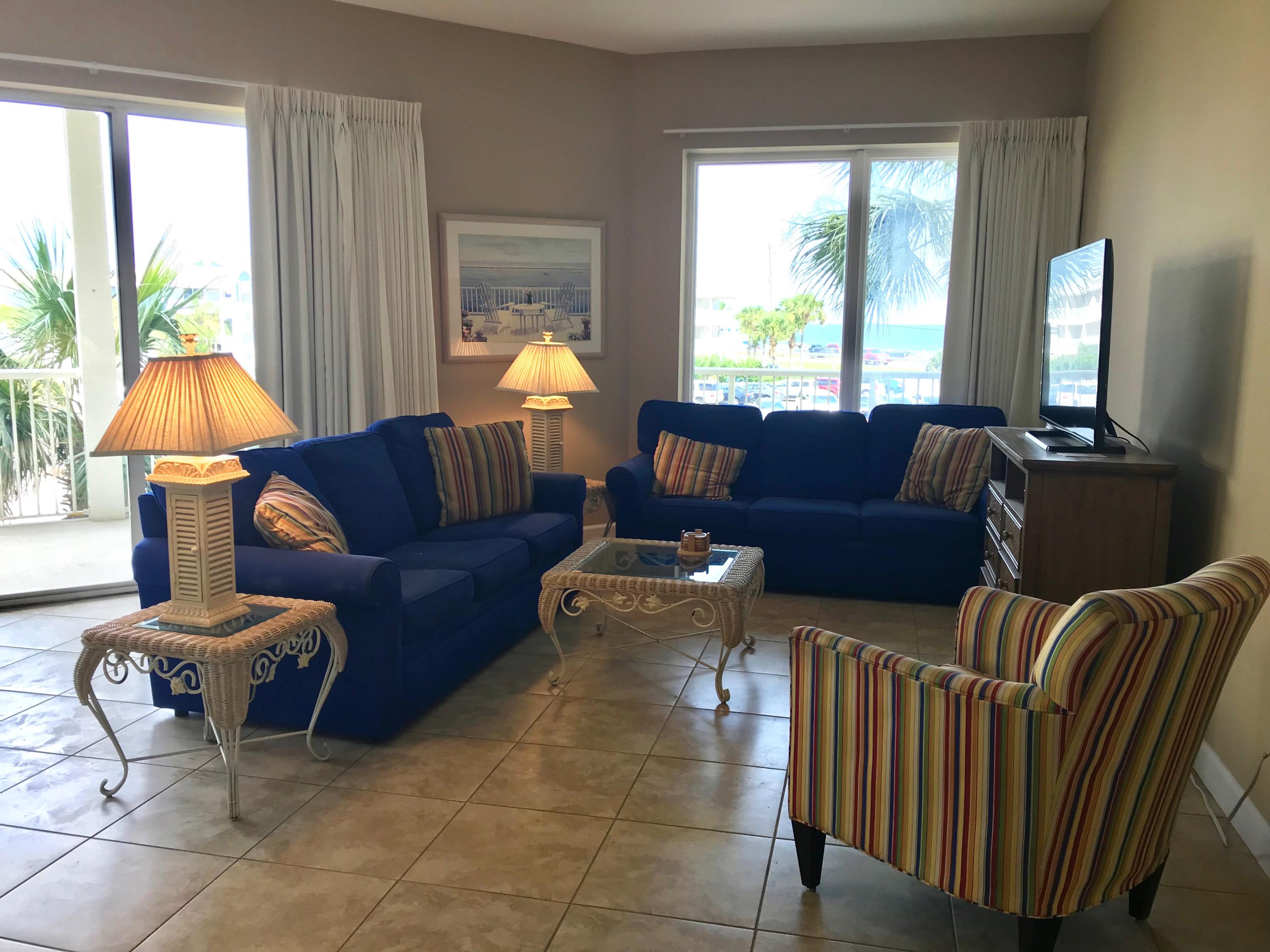 Crystal View Condo - Residential