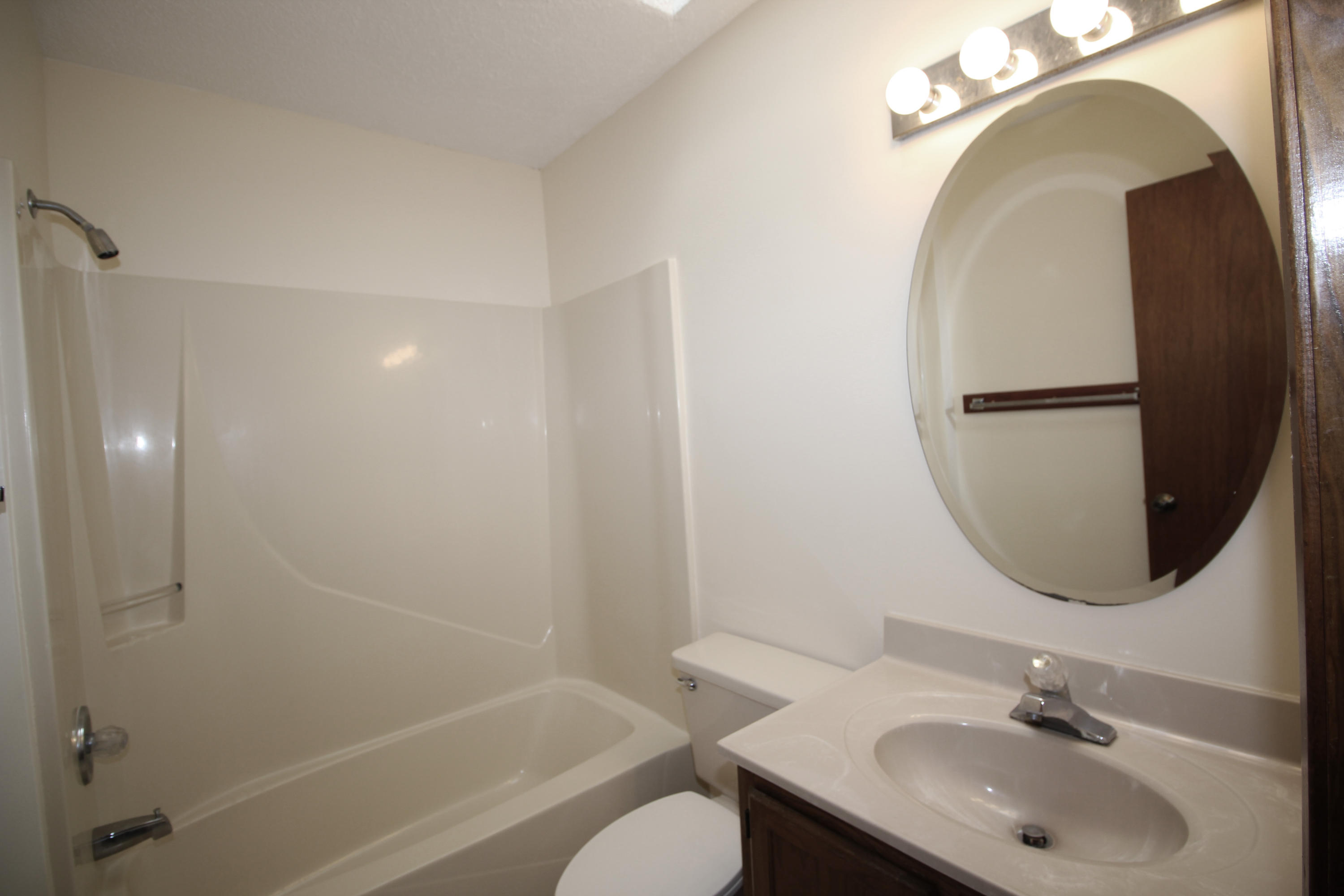 CHATEAU PRES DE LA MER - Residential