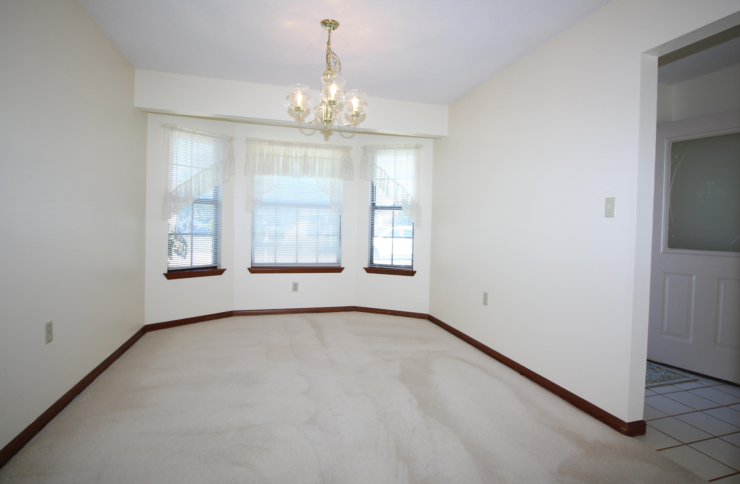 CHATEAU PRES DE LA MER - Residential