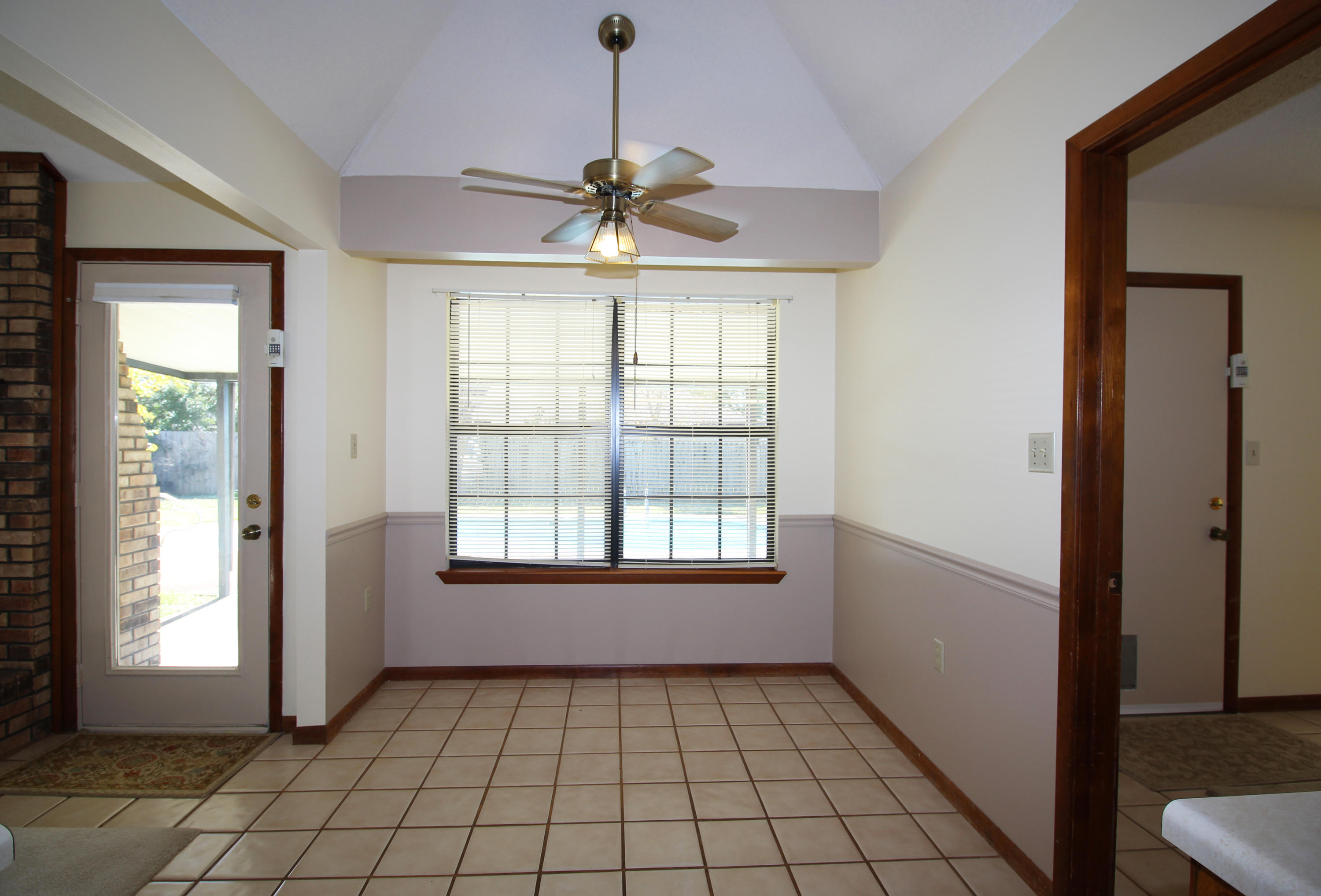 CHATEAU PRES DE LA MER - Residential