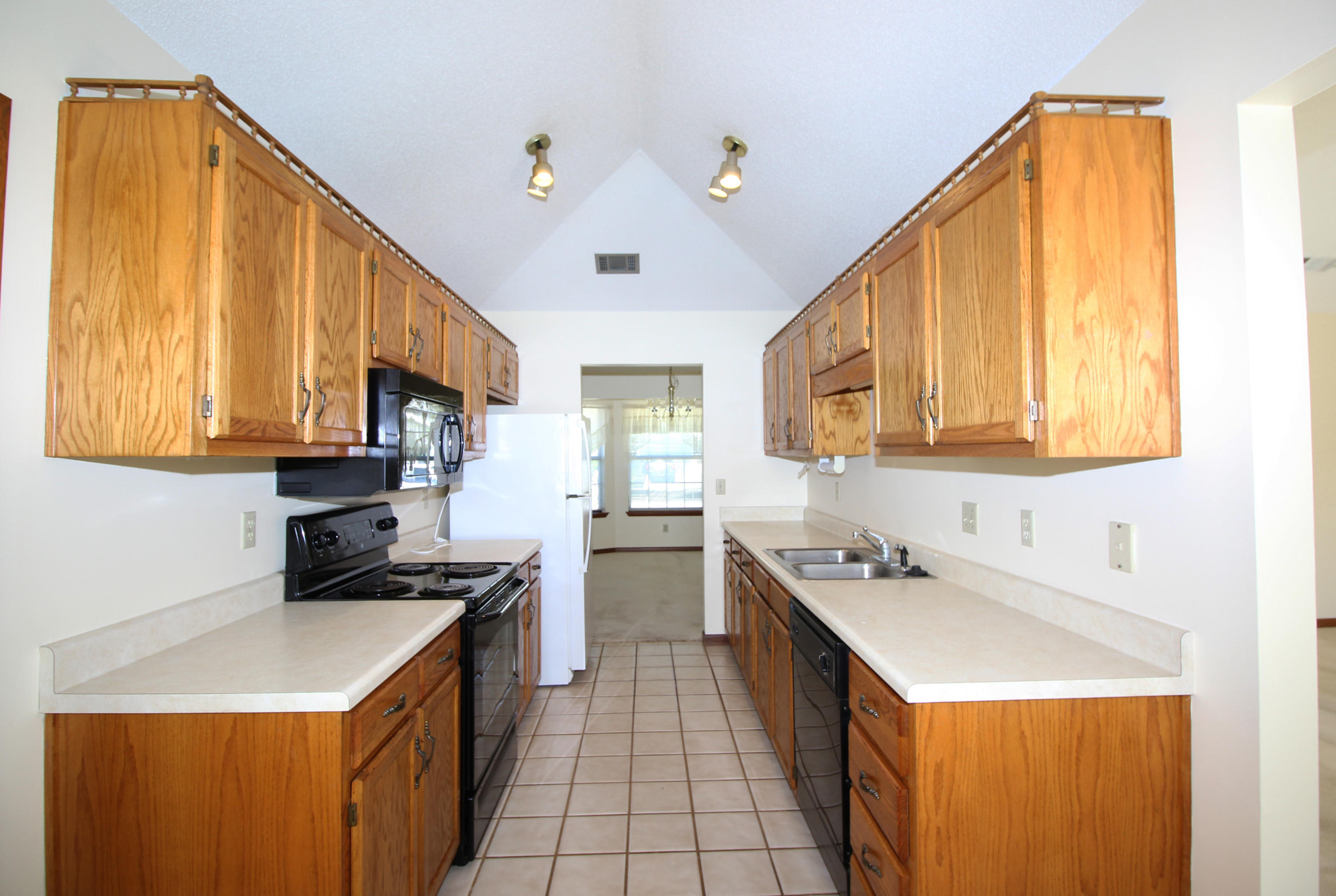 CHATEAU PRES DE LA MER - Residential