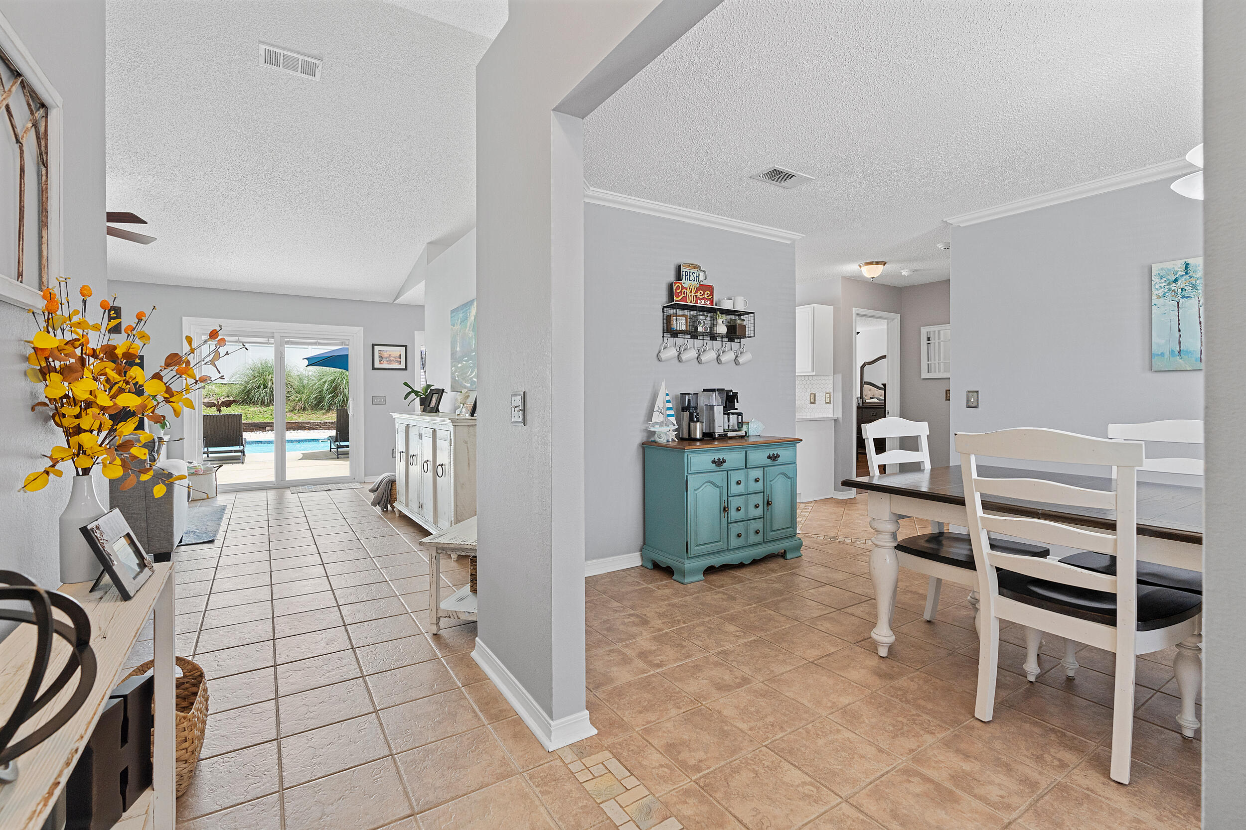 NORTHVIEW ESTATES 7TH ADDN - Residential