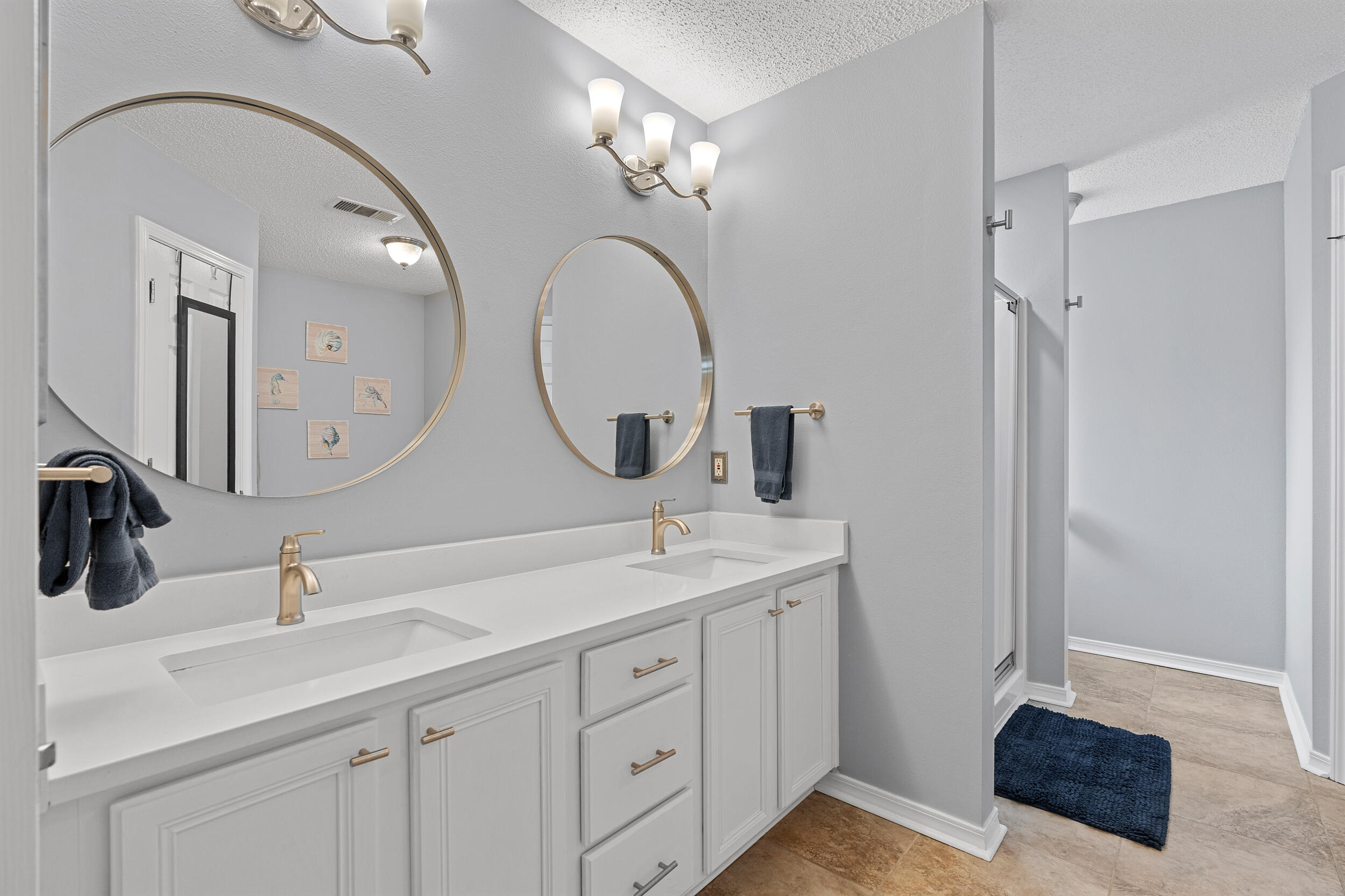 NORTHVIEW ESTATES 7TH ADDN - Residential