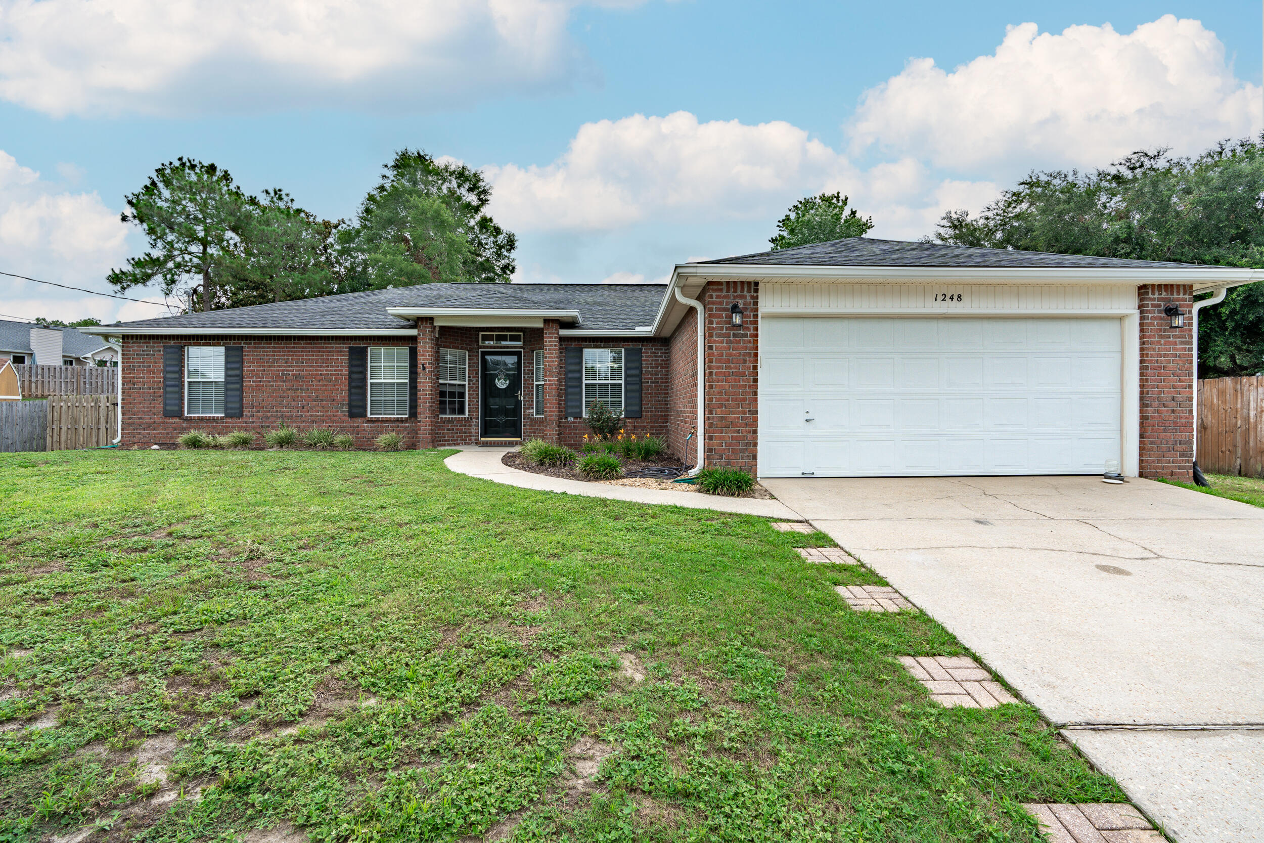 NORTHVIEW ESTATES 7TH ADDN - Residential