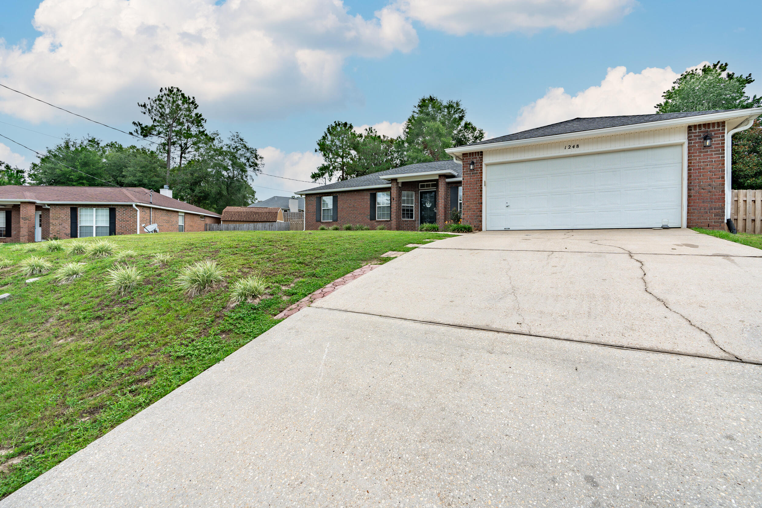 NORTHVIEW ESTATES 7TH ADDN - Residential