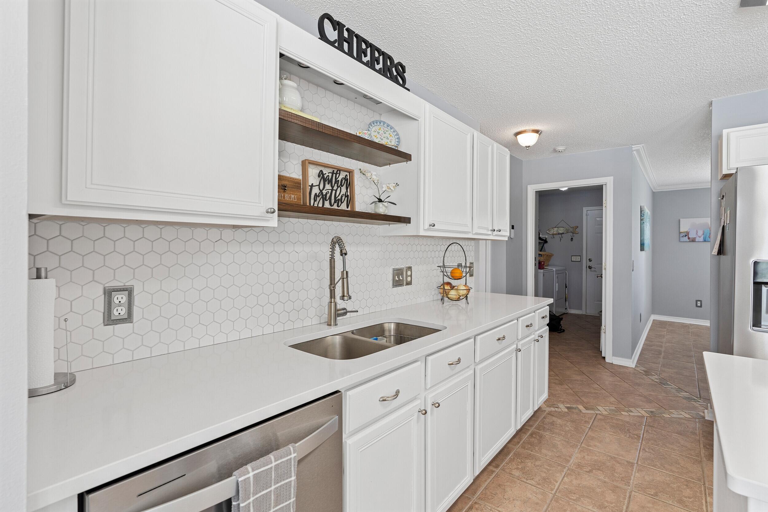 NORTHVIEW ESTATES 7TH ADDN - Residential