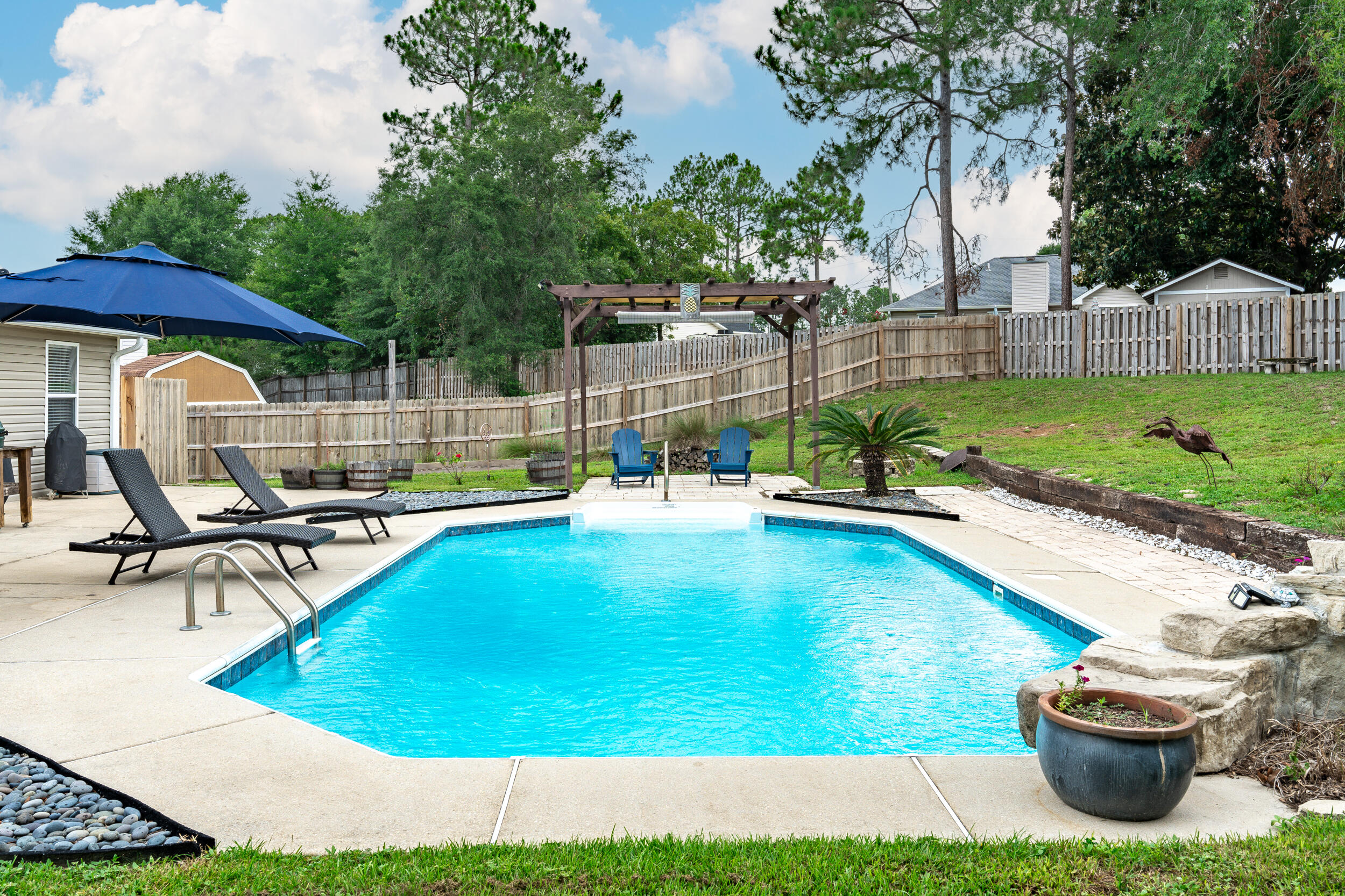 NORTHVIEW ESTATES 7TH ADDN - Residential