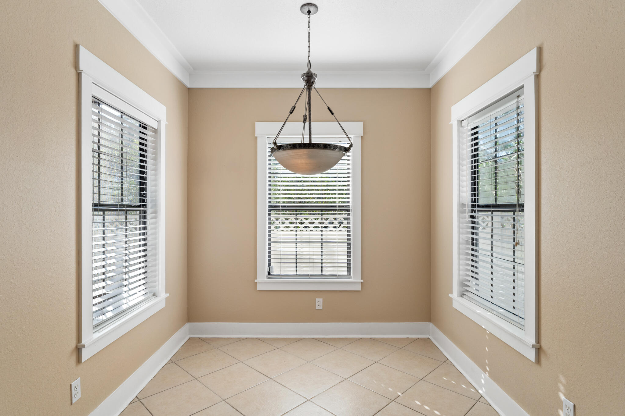 EMERALD WATERS VILLAGE - Residential