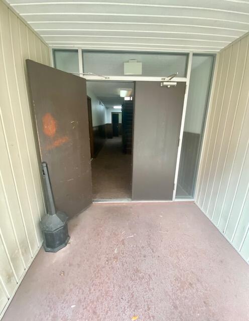 FAIR OAKS VILLAGE CONDO - Residential