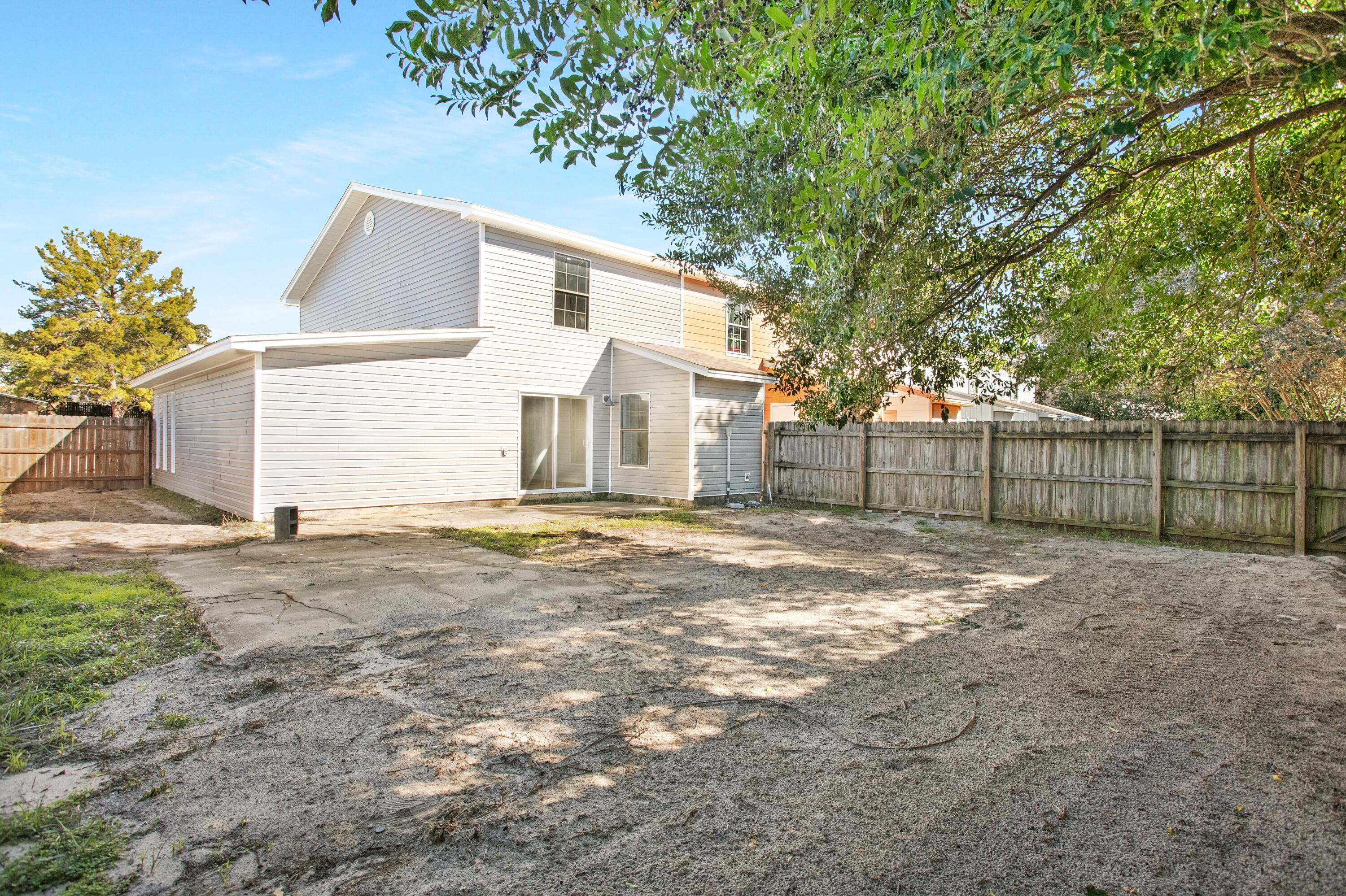 SANDALWOOD T/H - Residential