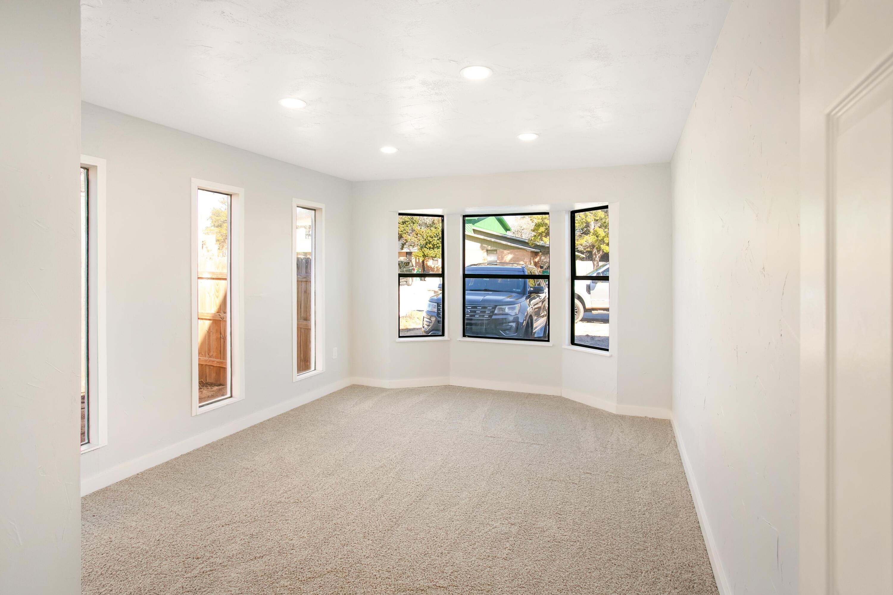 SANDALWOOD T/H - Residential