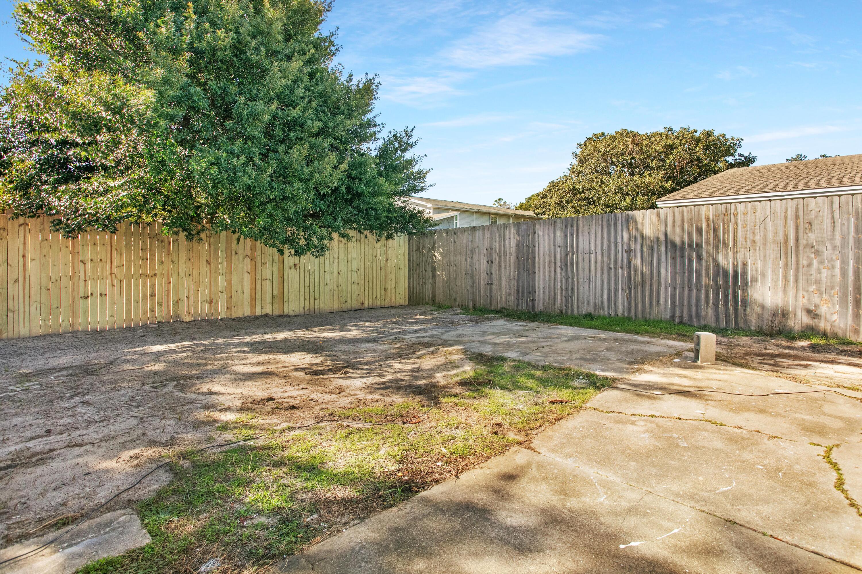 SANDALWOOD T/H - Residential