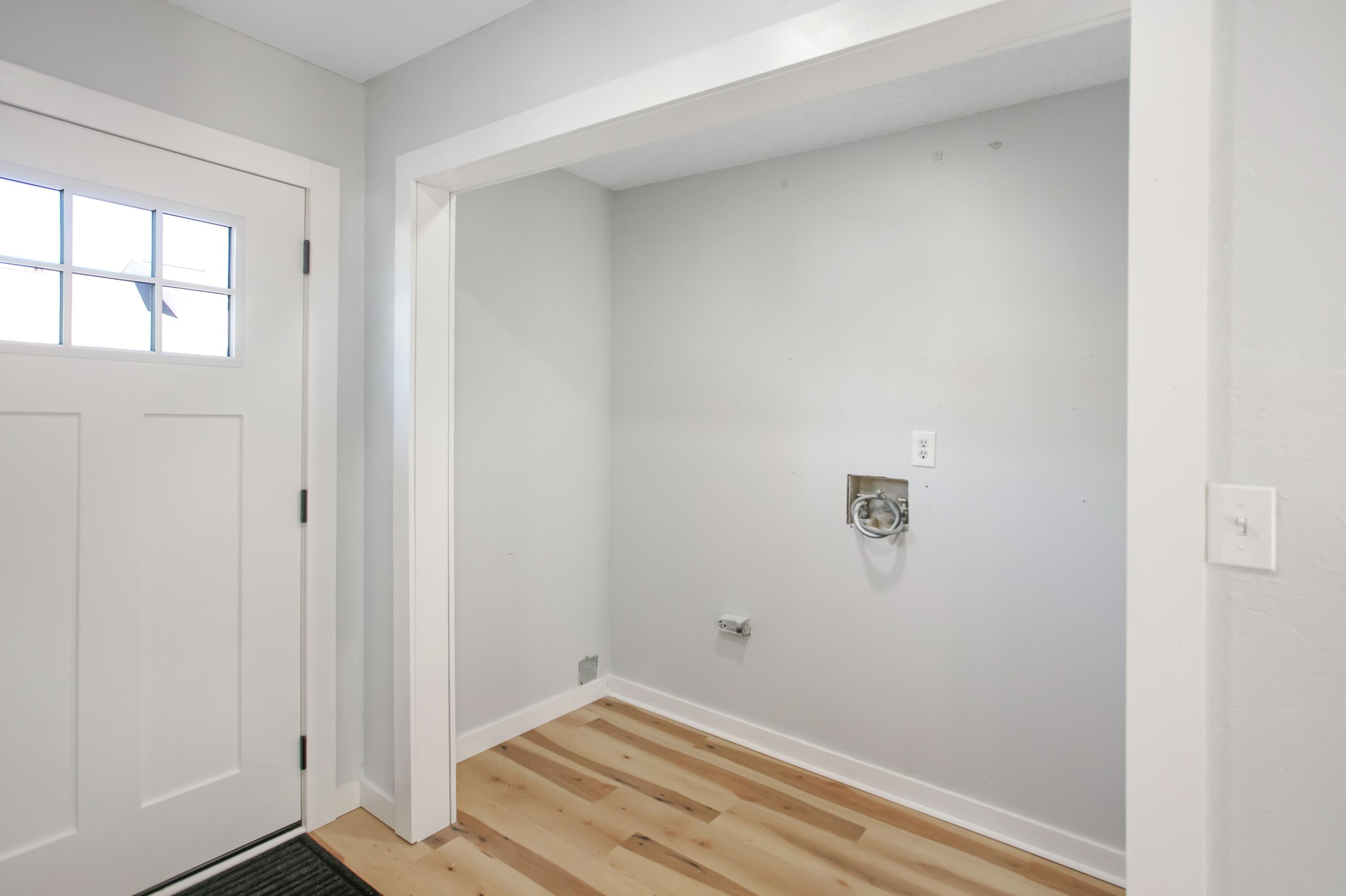 SANDALWOOD T/H - Residential