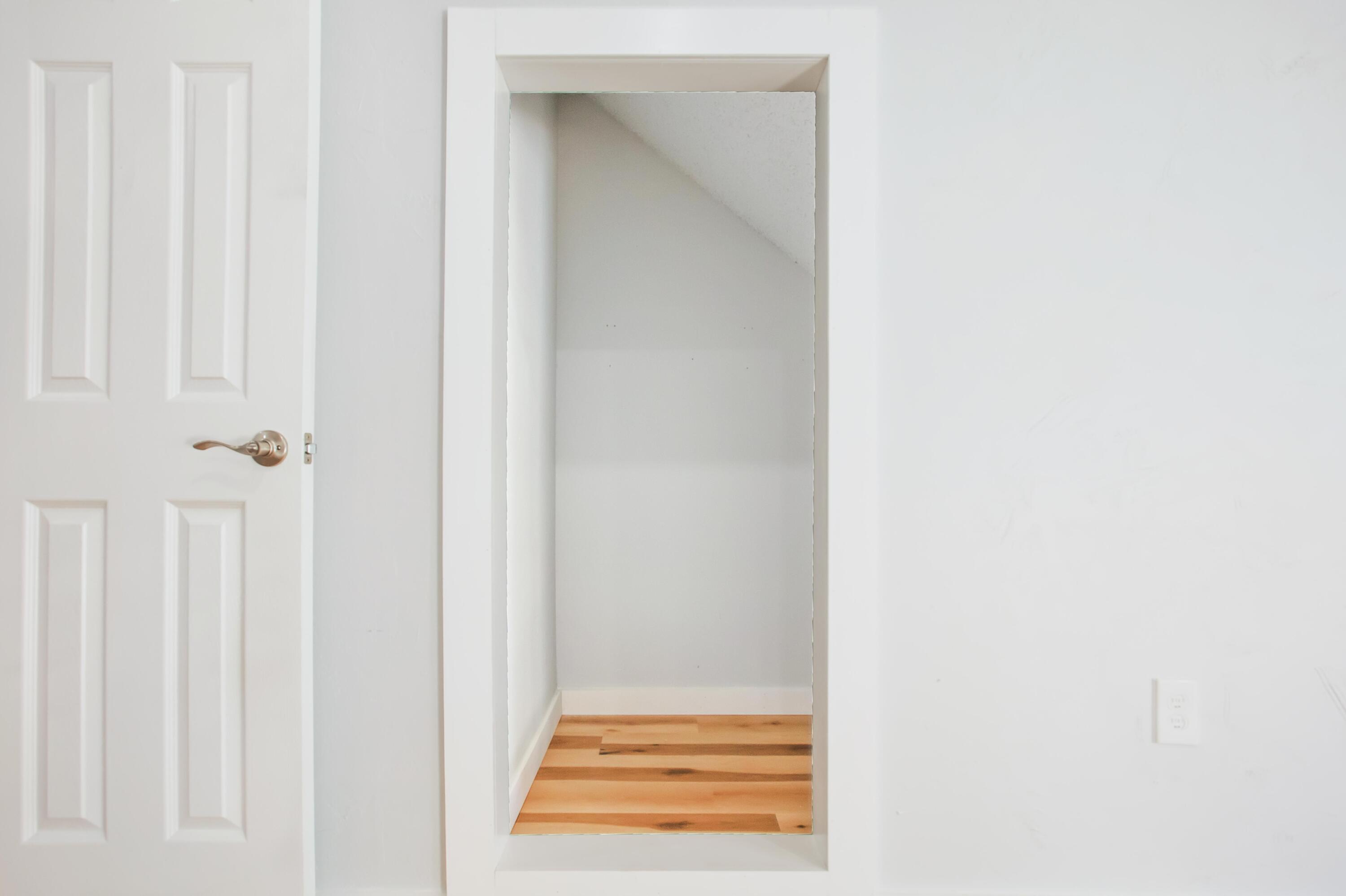 SANDALWOOD T/H - Residential