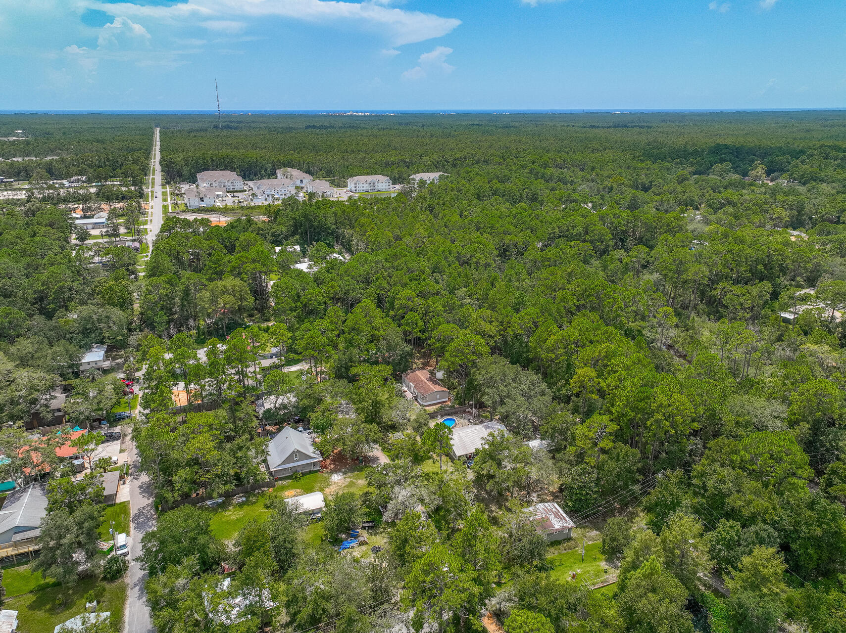NO RECORDED SUBDIVISION - Land